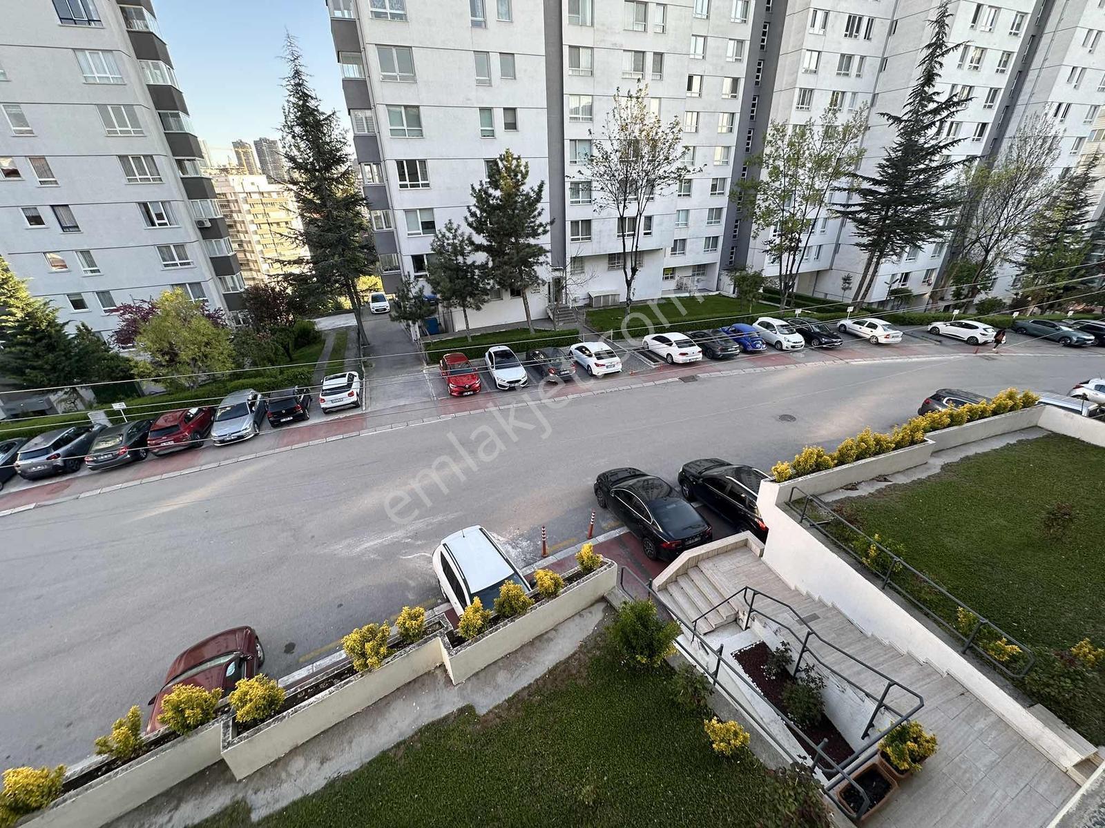 Atakule Yakını Sedat Simavi 'de 4+1+kiler Otopark Kiralık Arakat - Görsel 26