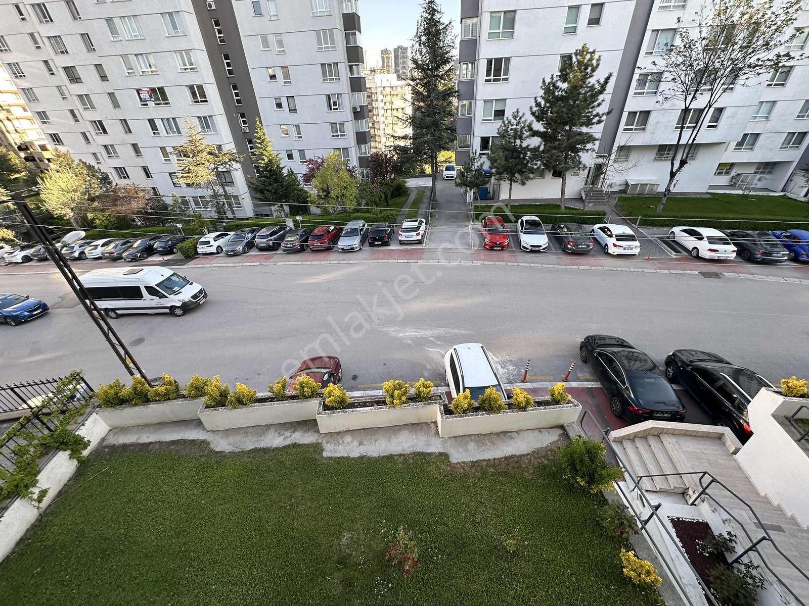 Atakule Yakını Sedat Simavi 'de 4+1+kiler Otopark Kiralık Arakat - Görsel 14