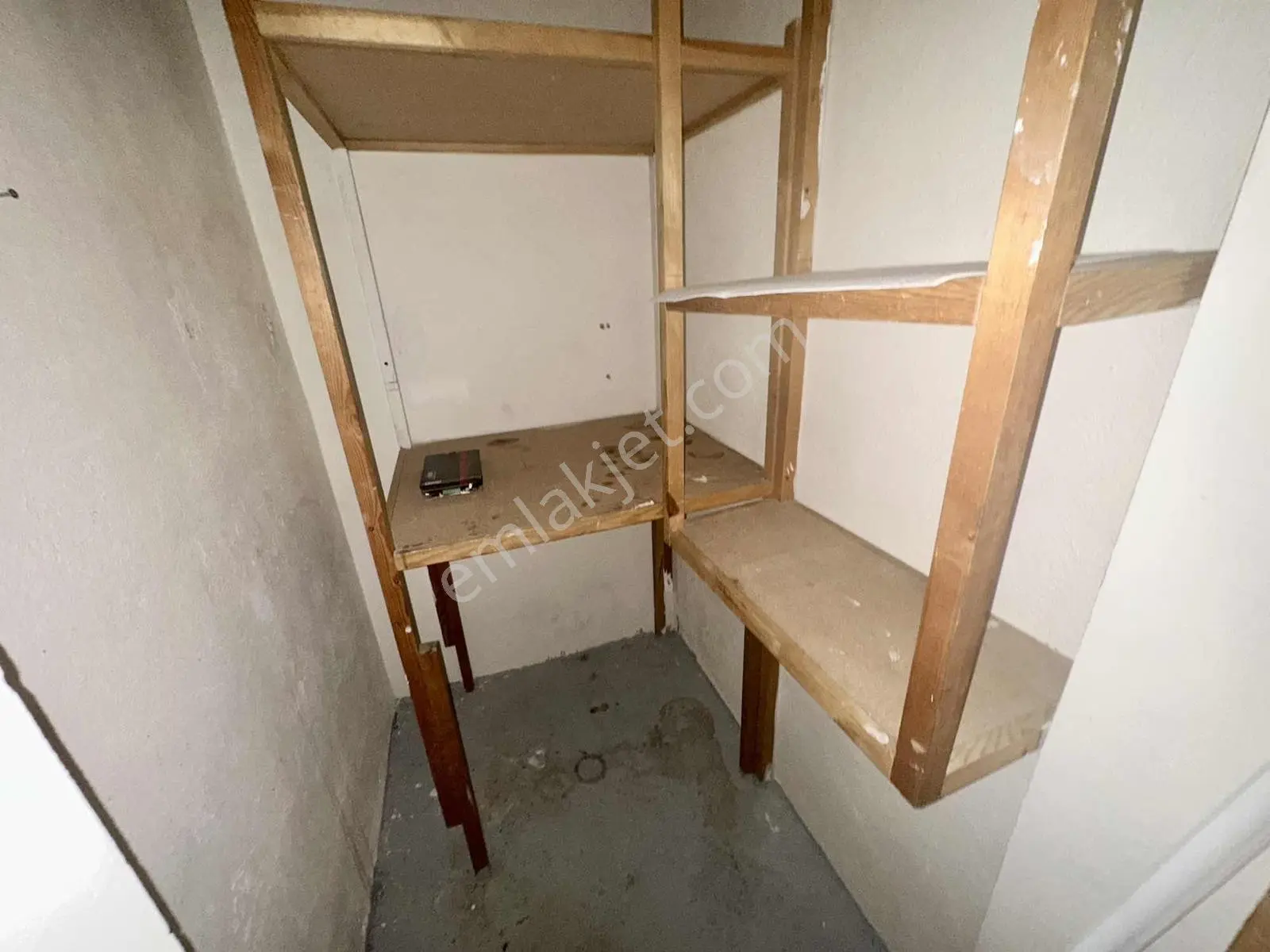 Atakule Yakını Sedat Simavi 'de 4+1+kiler Otopark Kiralık Arakat - Görsel 12