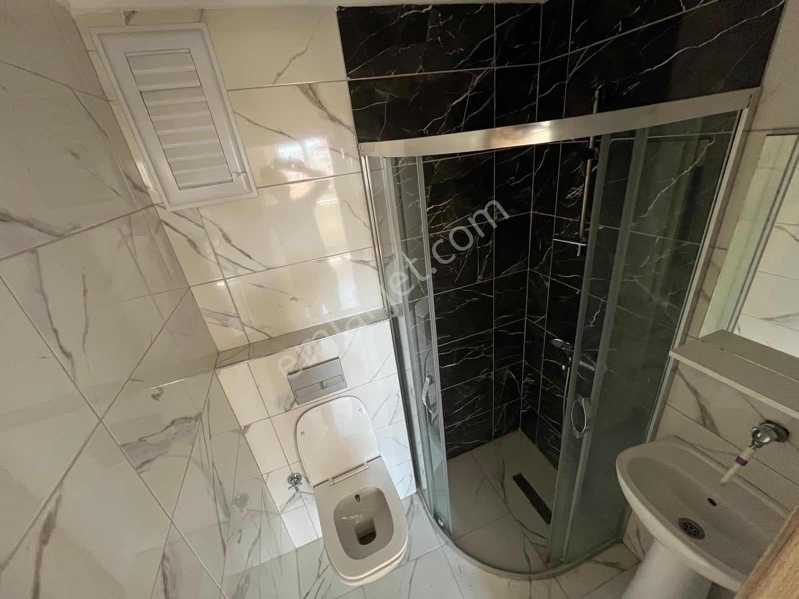 Tuzla İstasyonda Deniz Manzaralı 2+1 Kiralık Daire - Görsel 8