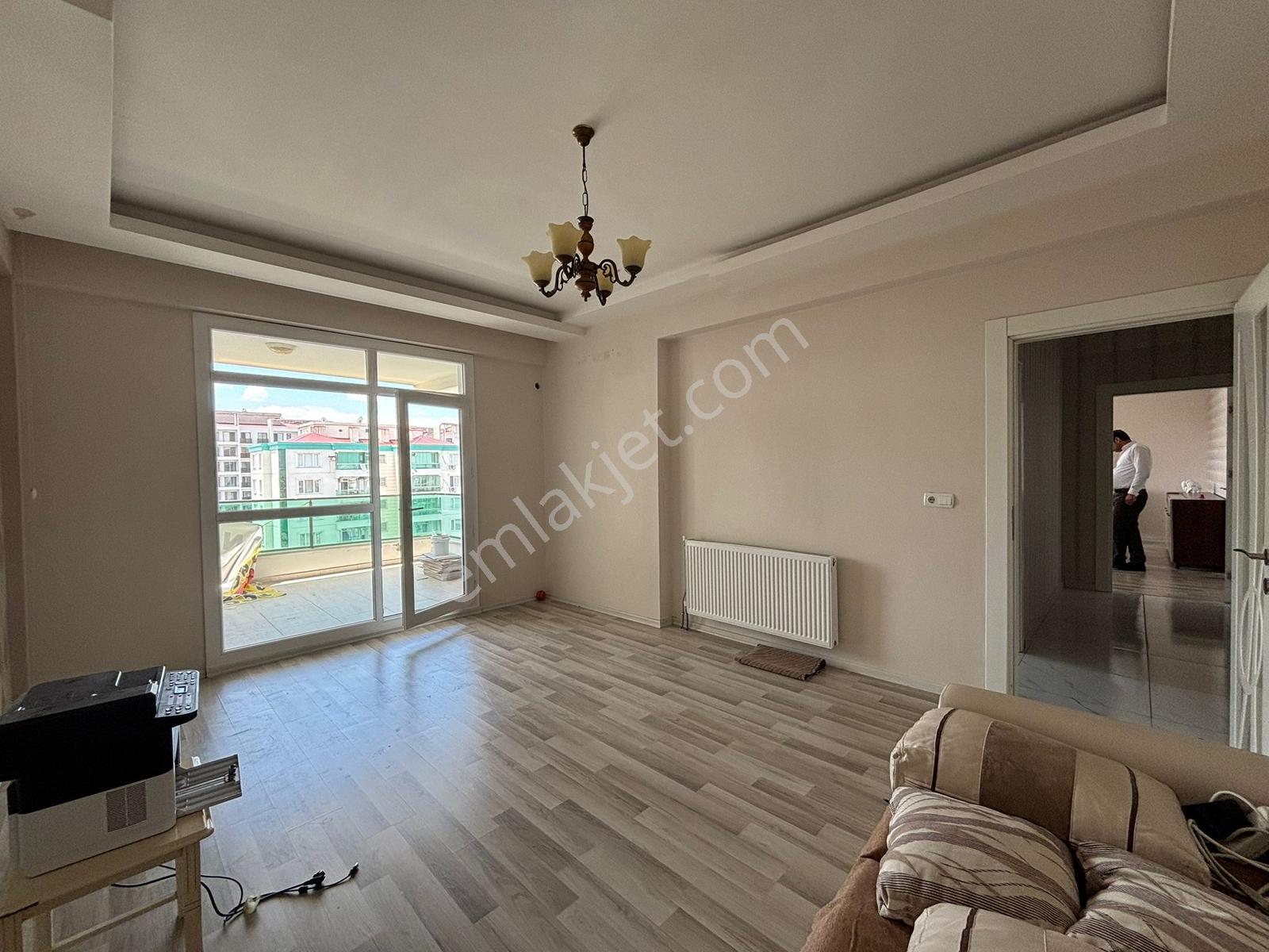 Atlı Life Gayrimenkulden Fabrika Mahallesinde 4+1 Fırsat Daire - Görsel 31