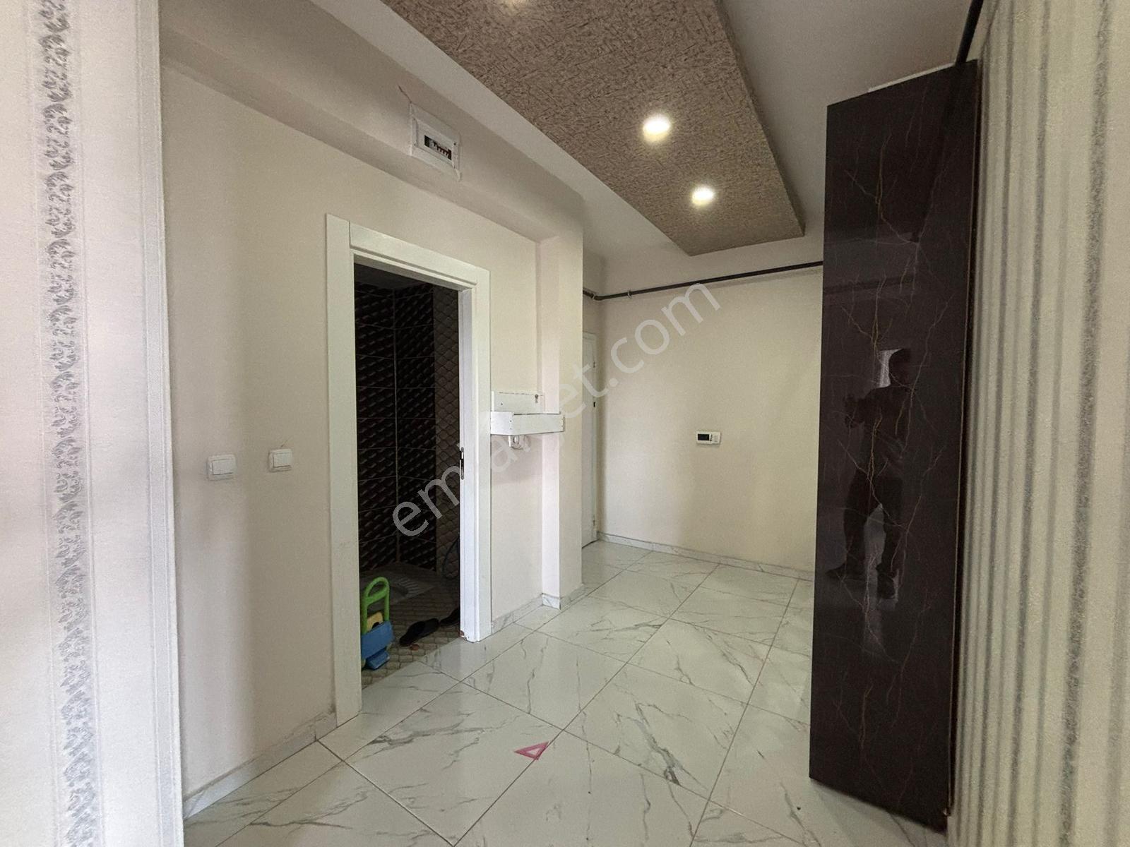 Atlı Life Gayrimenkulden Fabrika Mahallesinde 4+1 Fırsat Daire - Görsel 11