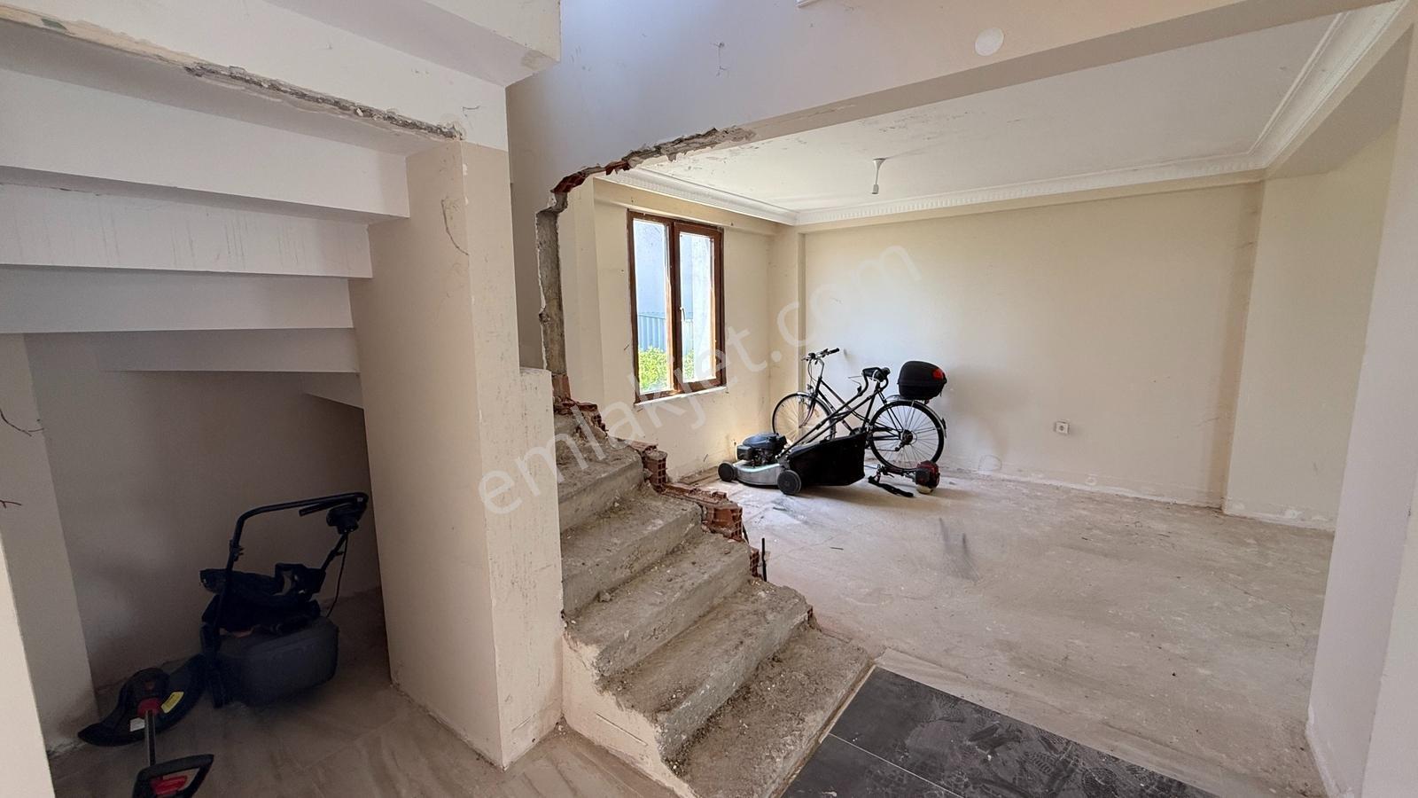 Kırklareli Merkez Kavaklı Villaları Sitesi'nde Satılık 3+1 Villa - Görsel 11