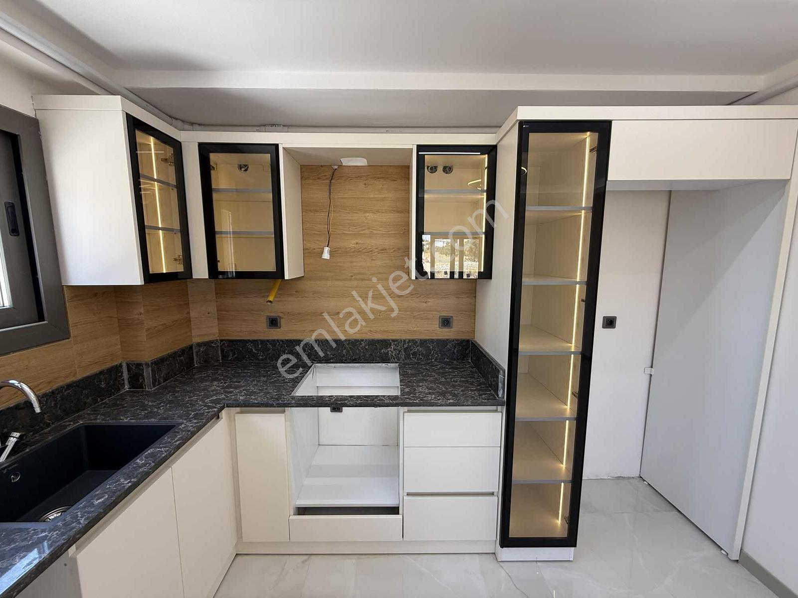 Yedieylül Mah. 2+1 110m² Ultra Lüx Yüksek Giriş Geniş Daire - Görsel 13