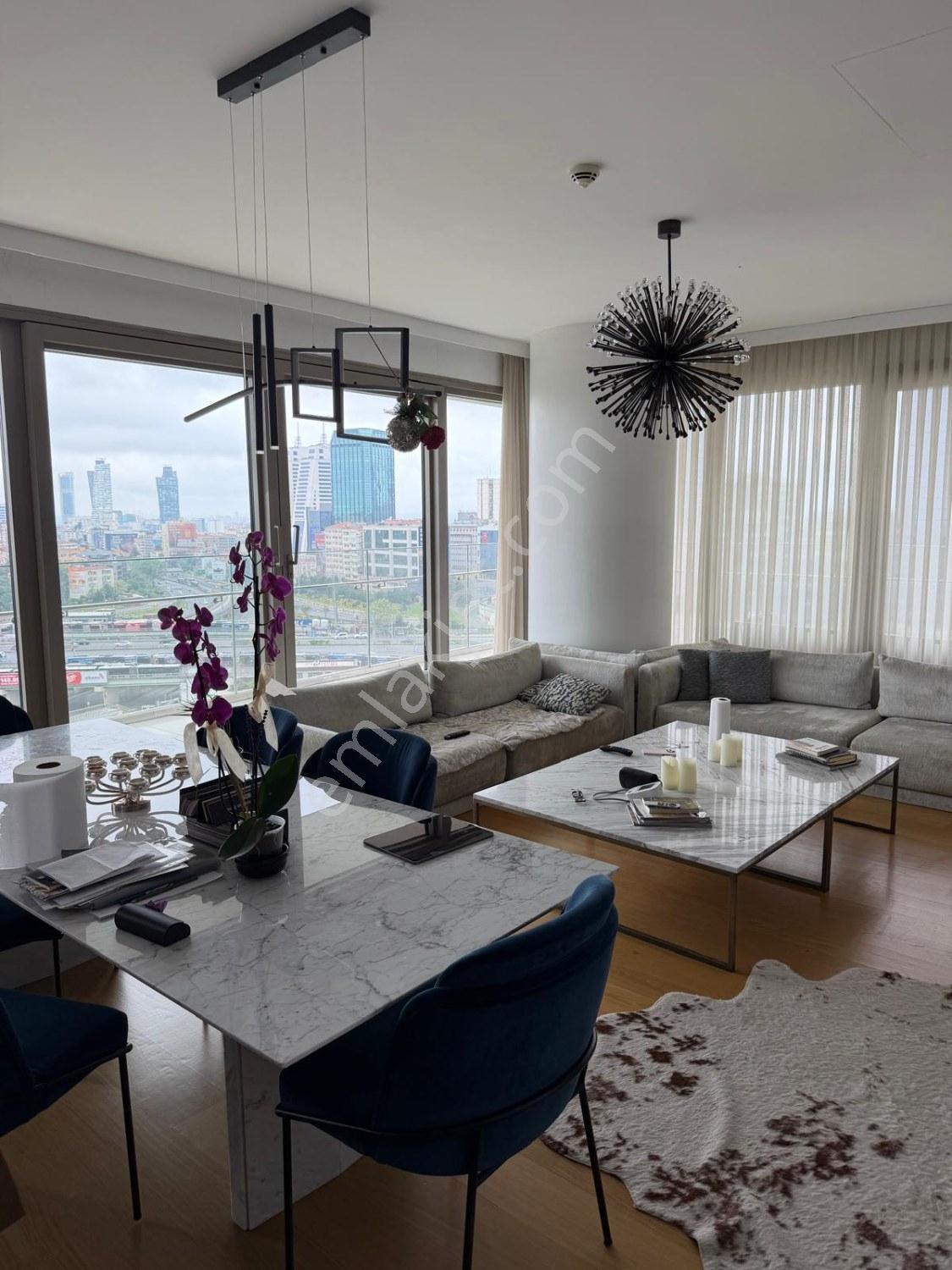 Zorlu Center'da Eşyalı Deniz Manzaralı Kiralık