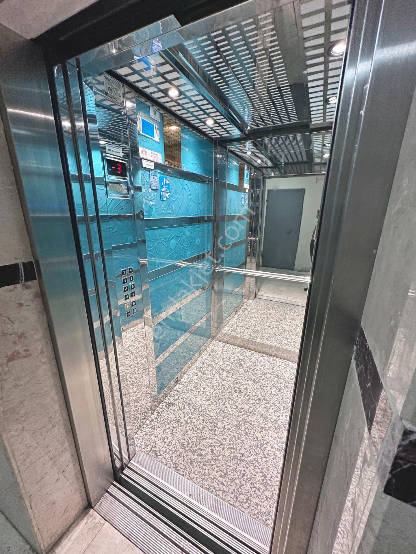 Bahçeleriçi Mahallesinde Asansörlü Geniş Kullanışlı 3+1 Satılık Daire - Görsel 24