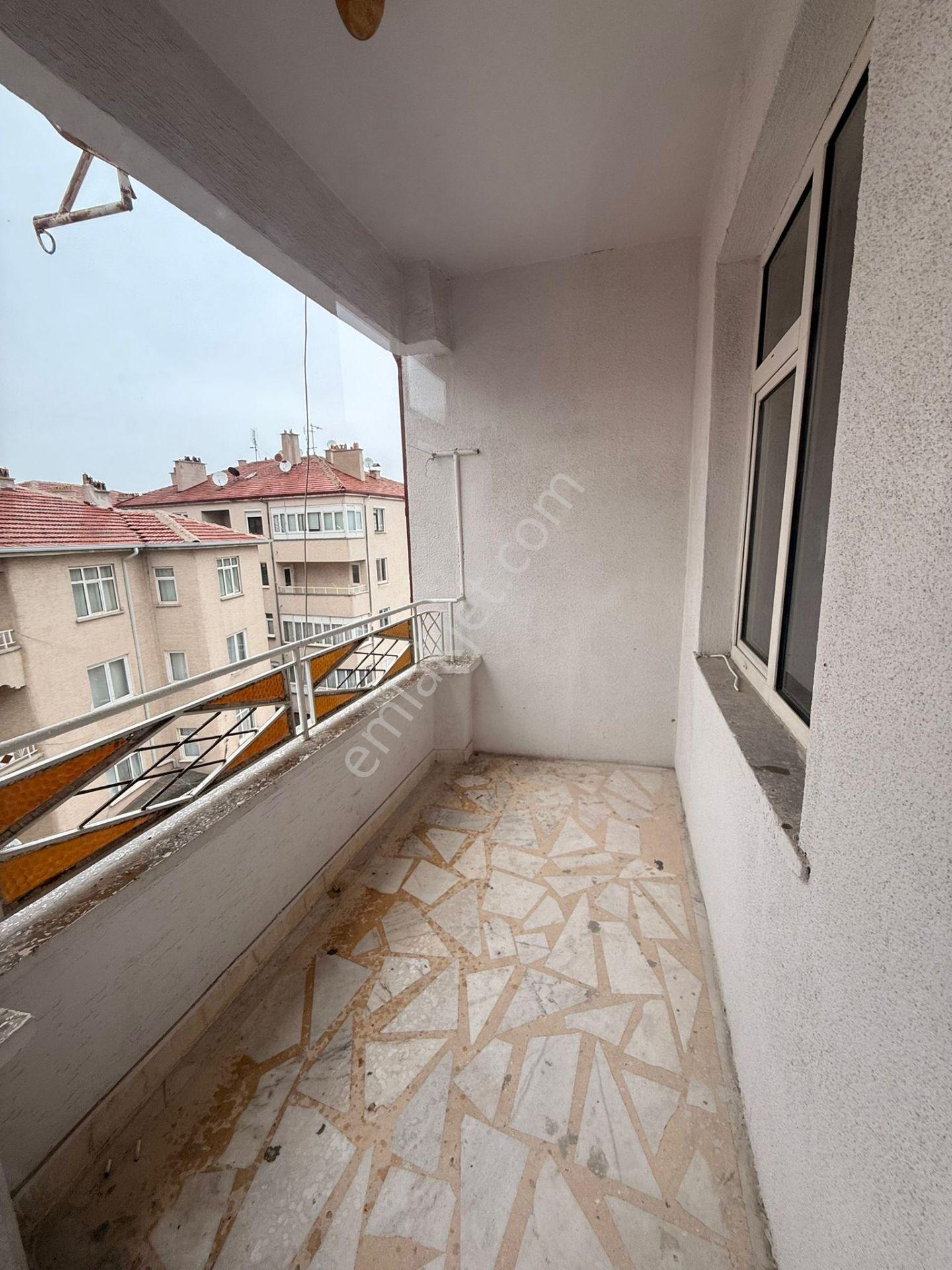 İmaret Mah. 2+1 Sobalı Kiralık Daire - Görsel 12