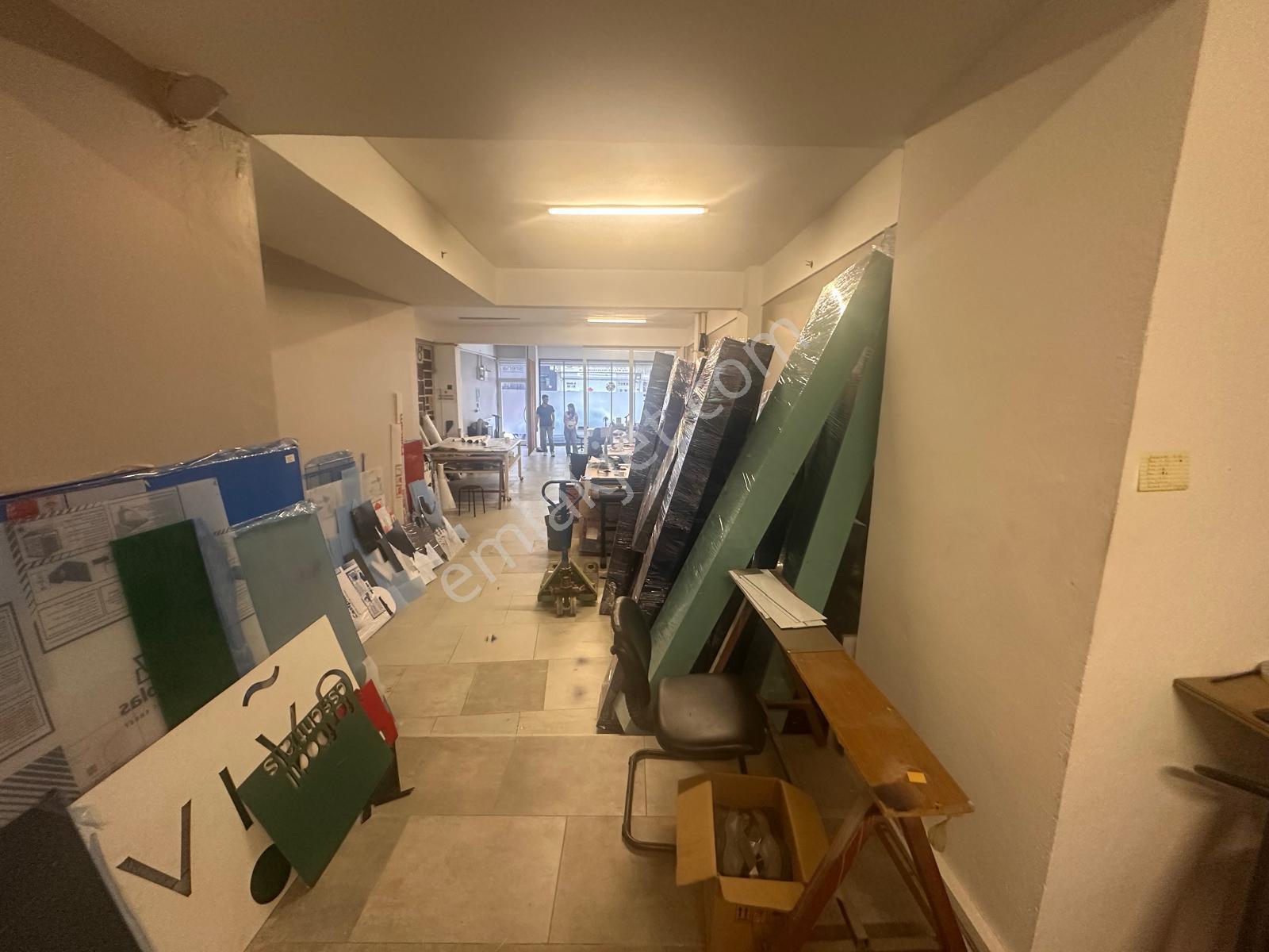 4. Levent Metro Yakını Satılık 270m² Fırsat Dükkan - Görsel 5
