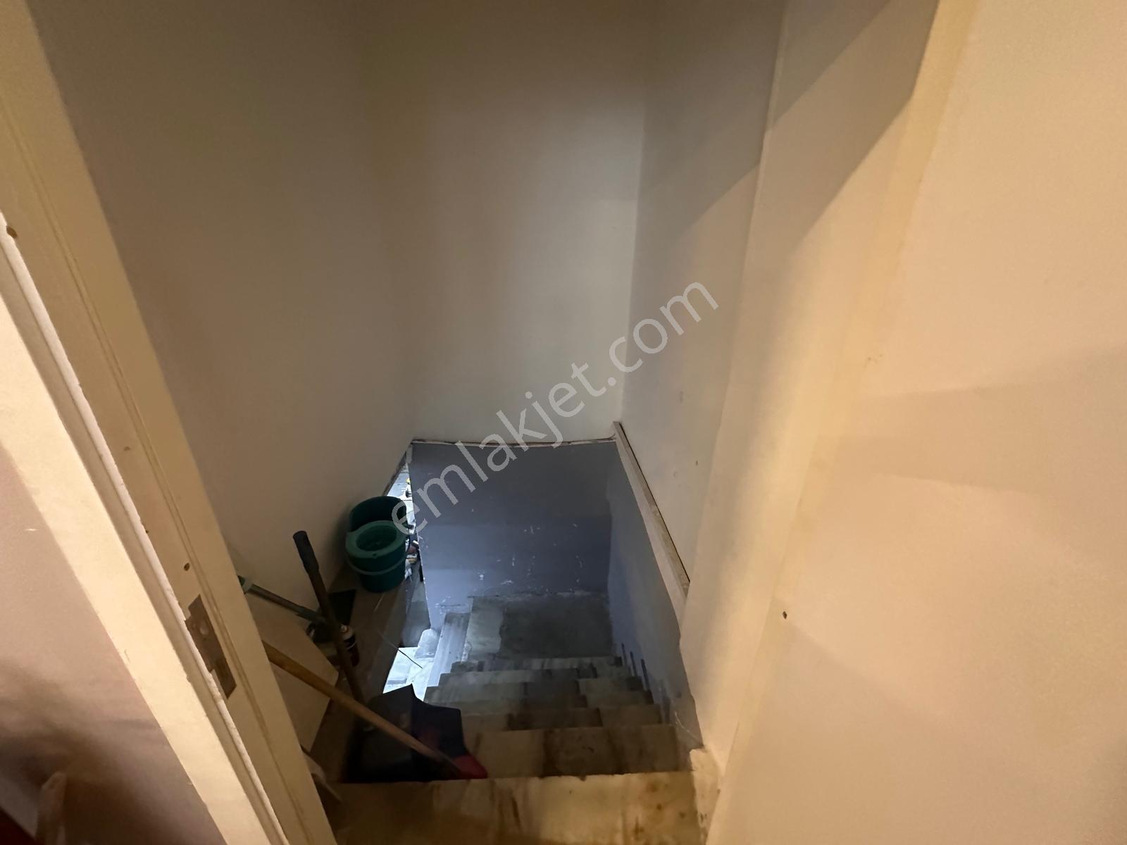 4. Levent Metro Yakını Satılık 270m² Fırsat Dükkan - Görsel 9