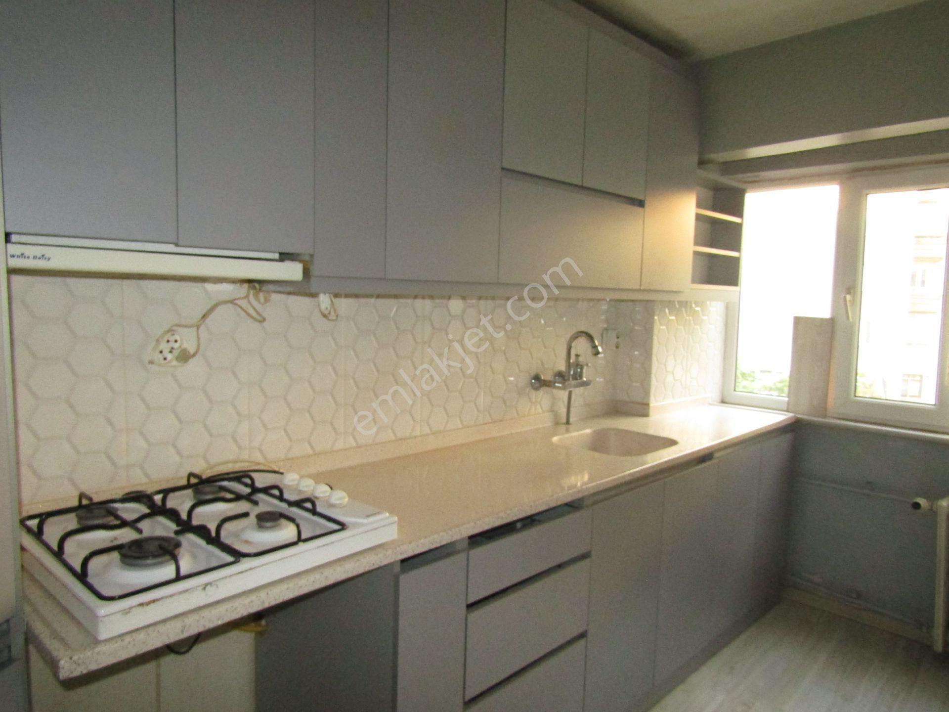 Yıldırım Umurbey Çimen Cd.2+1 120m2 1.arakat Satılık Daire 2.250bintl - Görsel 10