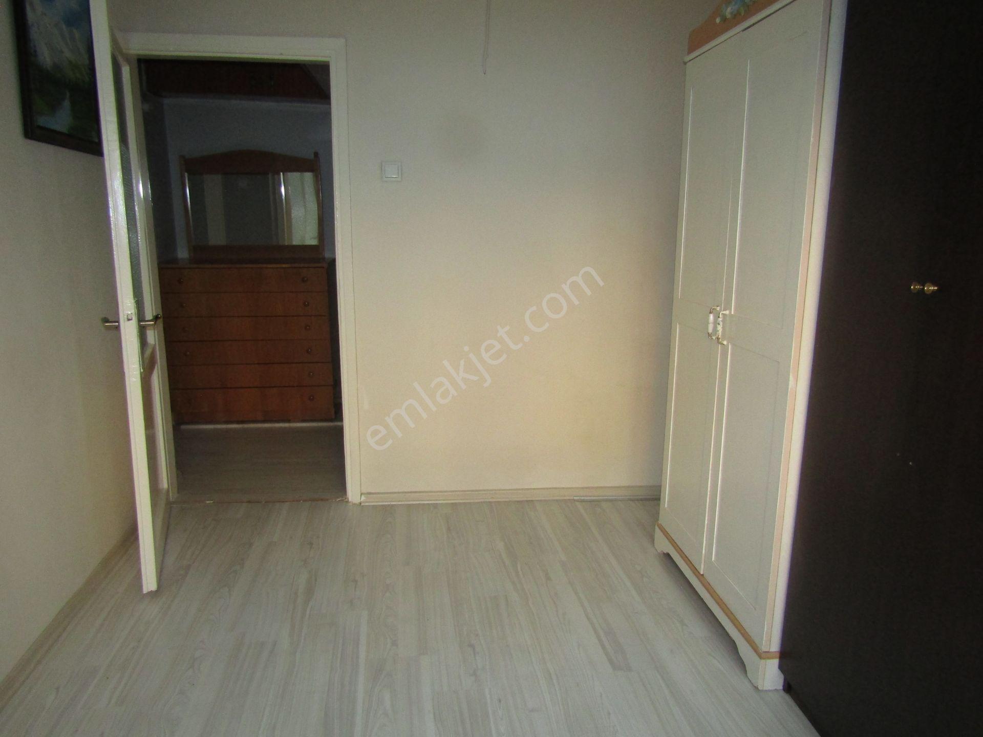 Yıldırım Umurbey Çimen Cd.2+1 120m2 1.arakat Satılık Daire 2.250bintl - Görsel 14
