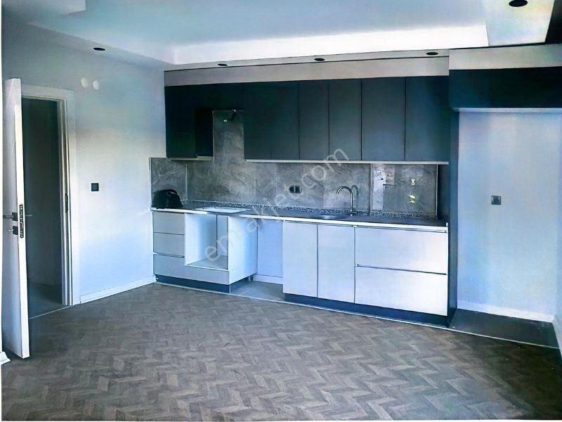 Kepez/ayanoğlu Mh. Havuzlu Sitede 1+1 Kiralık Daire (tramvaya Yakın) - Görsel 7