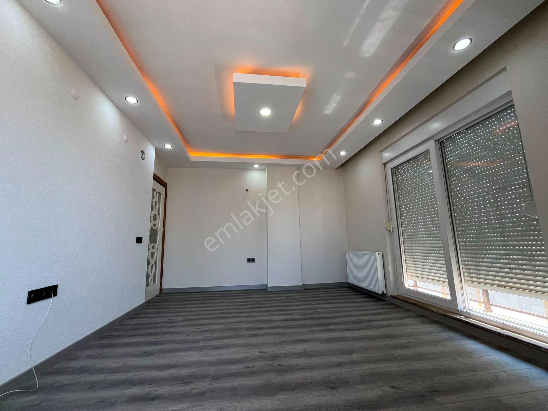 Gazi Mahallesi 2+1 100 M2 Kredi'ye Uygun Satılık Daire - Görsel 13