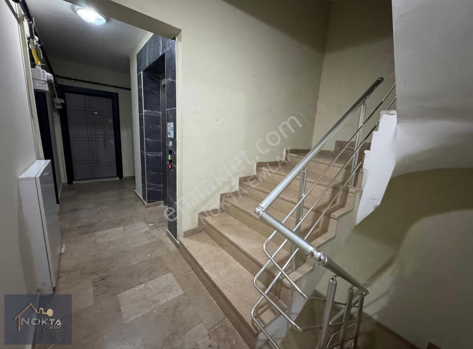 Nokta Emlaktan Site İçerisinde 1+1 Geniş M2 Satılık - Görsel 4
