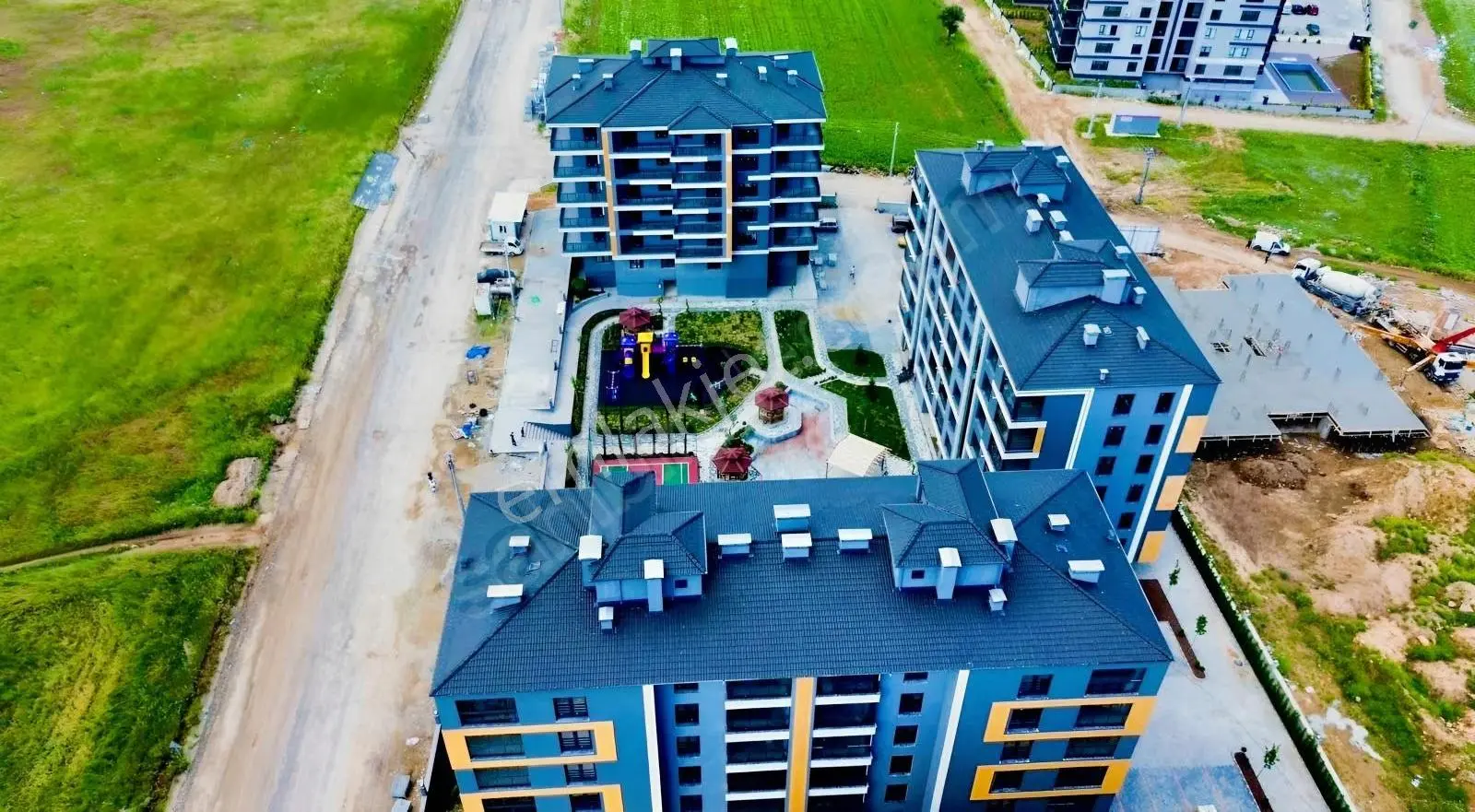 Temenos'tan Kuyucak'ta Site İçerisinde 2+1 Daire - Görsel 16