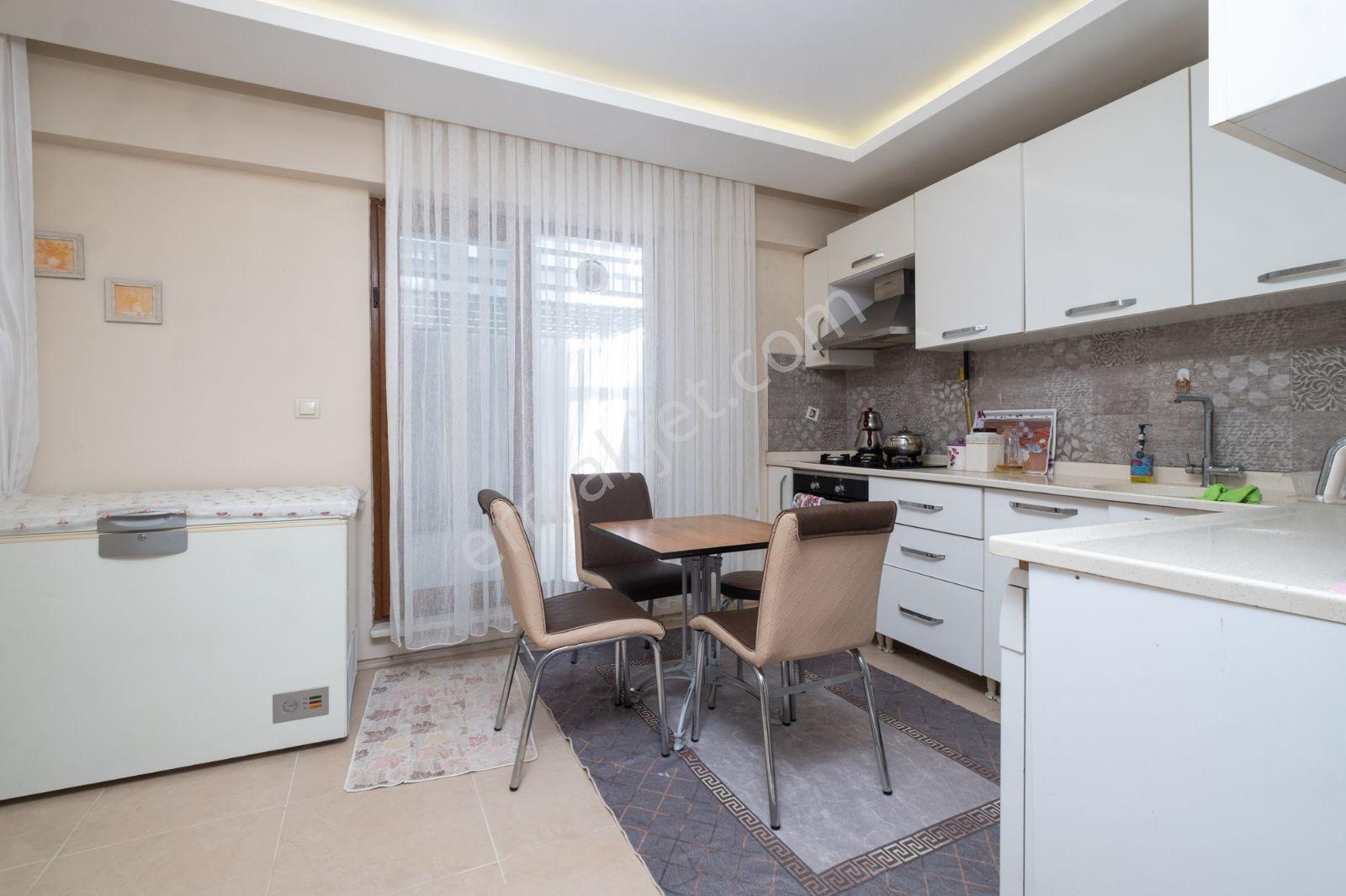 Remax Areadan Üçevlerin En Değerli Lokasyonunda Satılık Dubleks - Görsel 5