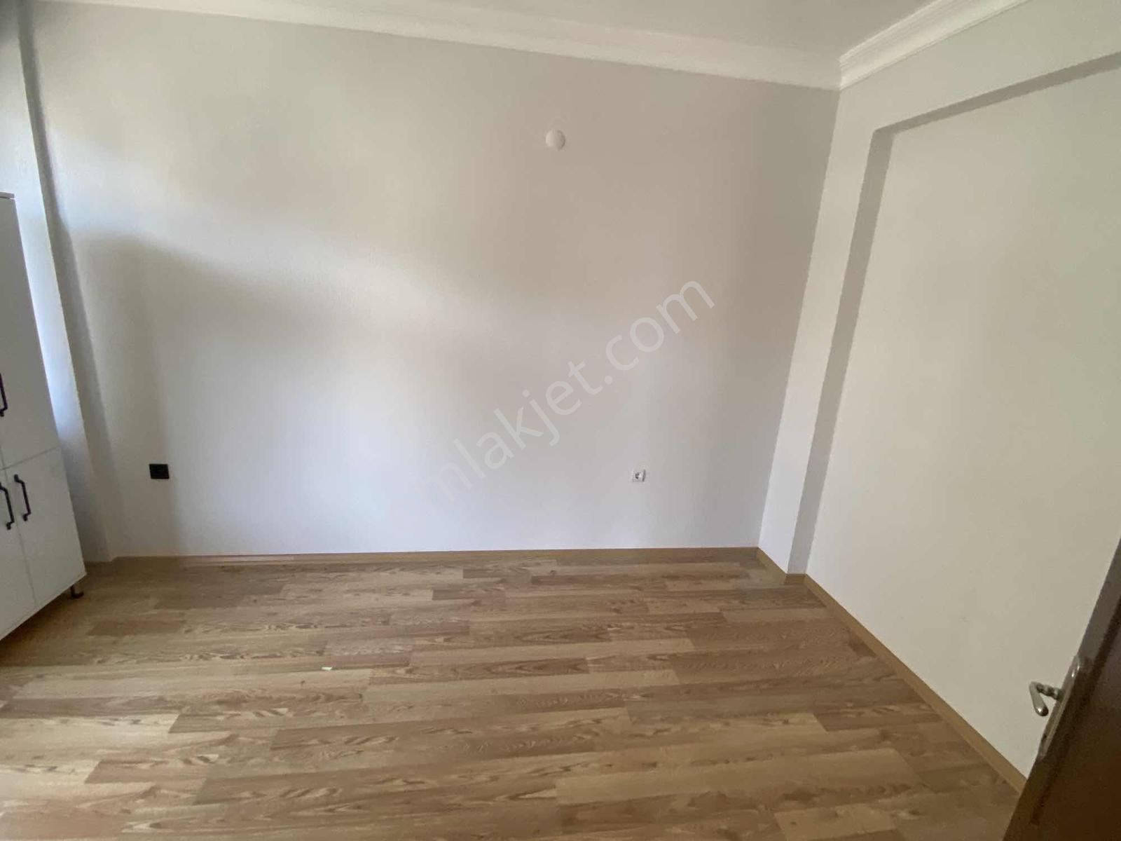 İnfo Gayrimenkul Sarılar Kiralık Daire 2+1 Ferah Önü Acık - Görsel 2
