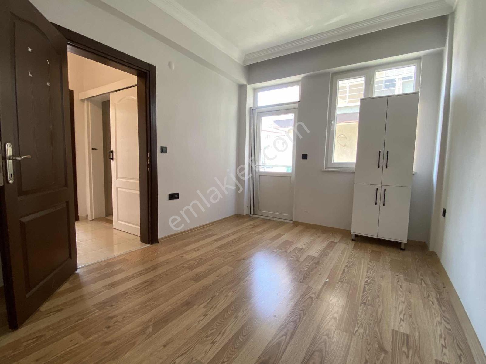 İnfo Gayrimenkul Sarılar Kiralık Daire 2+1 Ferah Önü Acık - Görsel 5