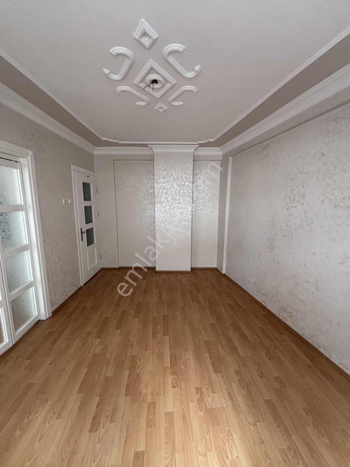 Atlas'tan Çarşı Tam Merkezinde Kiralık 2+1 Daire
