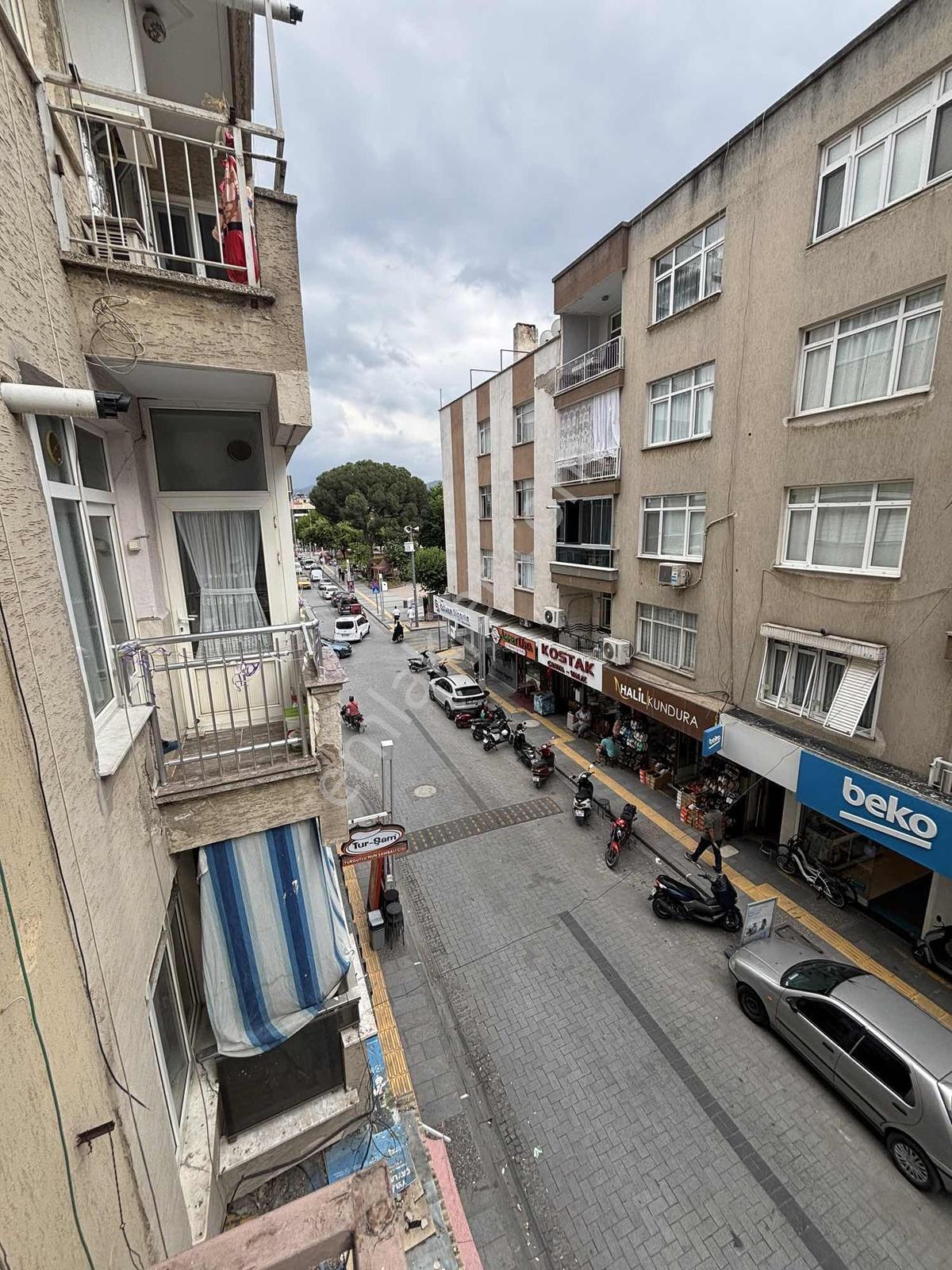 Atlas'tan Çarşı Tam Merkezinde Kiralık 2+1 Daire - Görsel 15