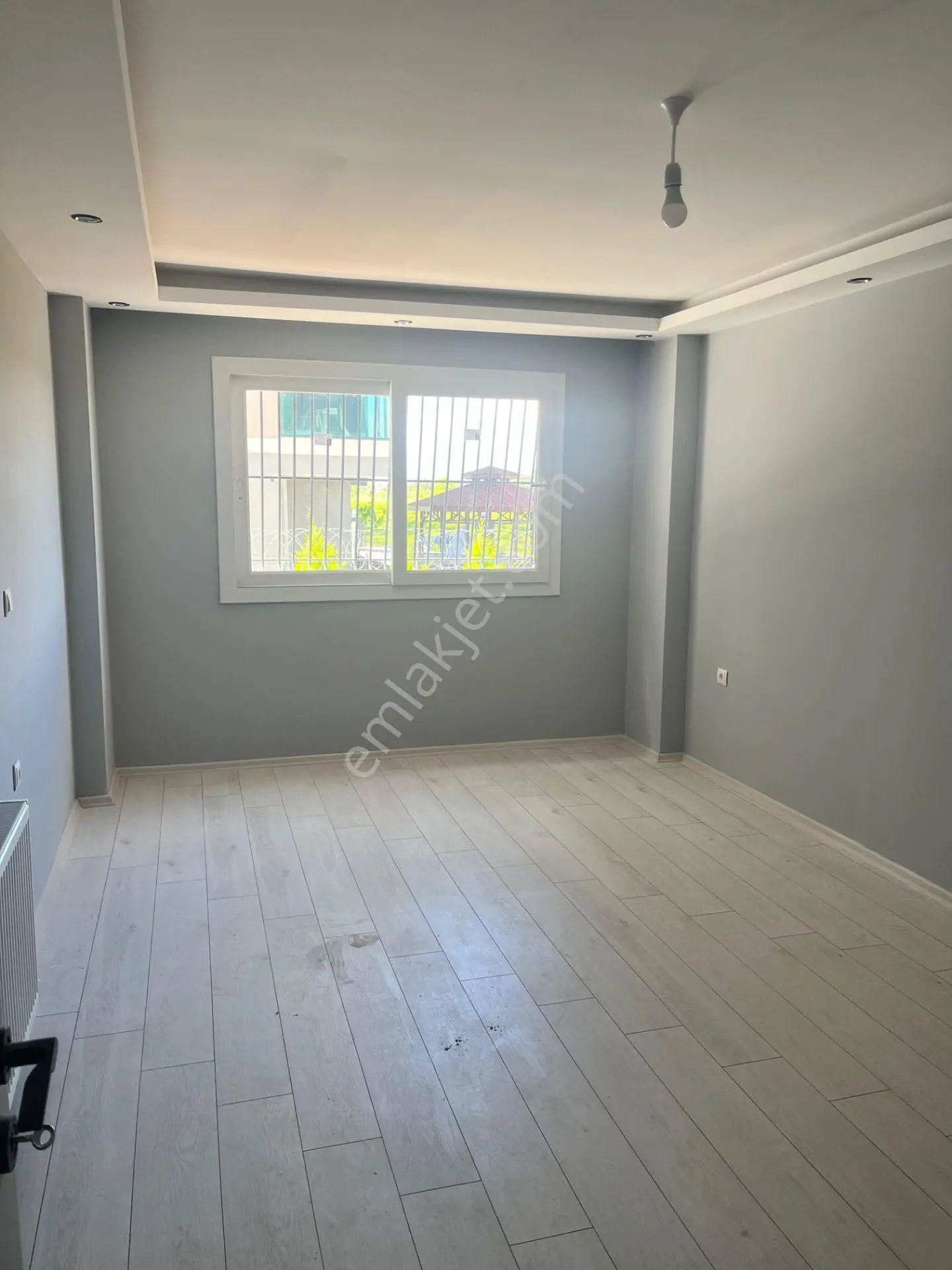 Adana Sarıçamda Sarıçam Belediyesi Arka Tarafında Okullara Yakın Konumda Fırsat 2+1 Kiralık Daire - Görsel 3