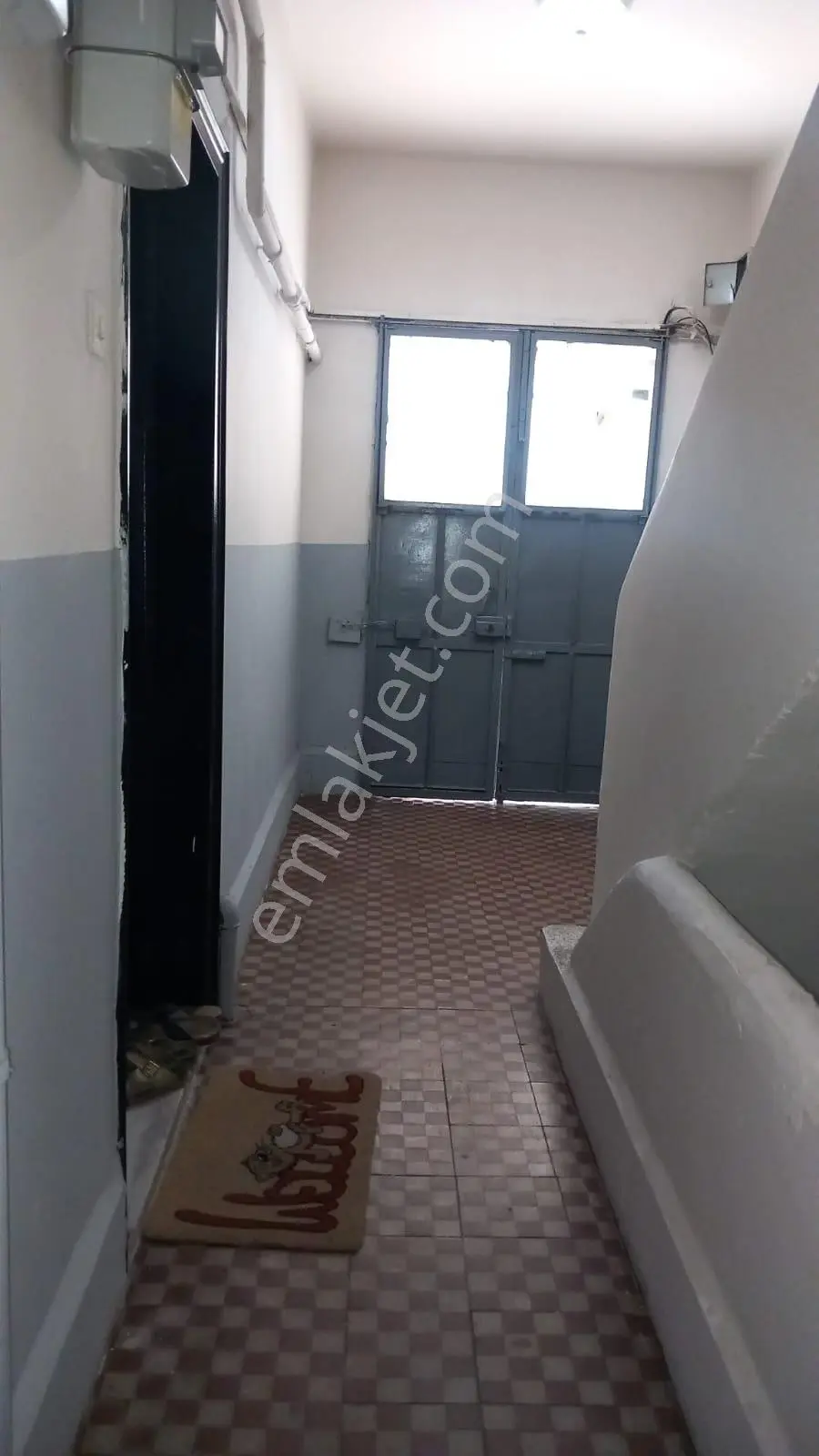 Beyoglunda Yüksek Kira Getirisi Olabilecek Satılık Bina - Görsel 2