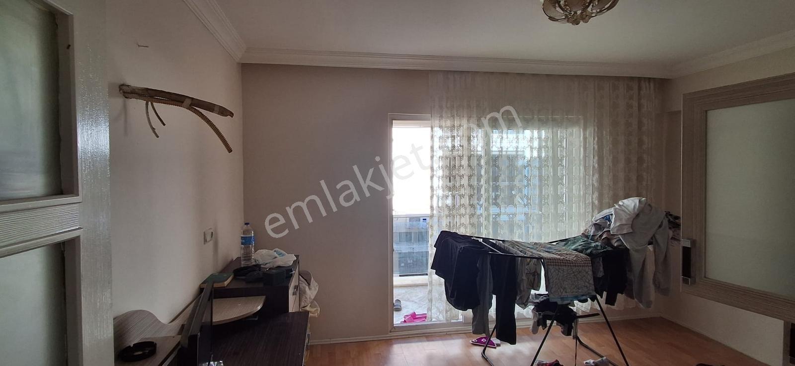 Aydın Nazilli Kurtuluş Mahallesi Boş Veya Eşyalıkiralık 3+1daire - Görsel 3