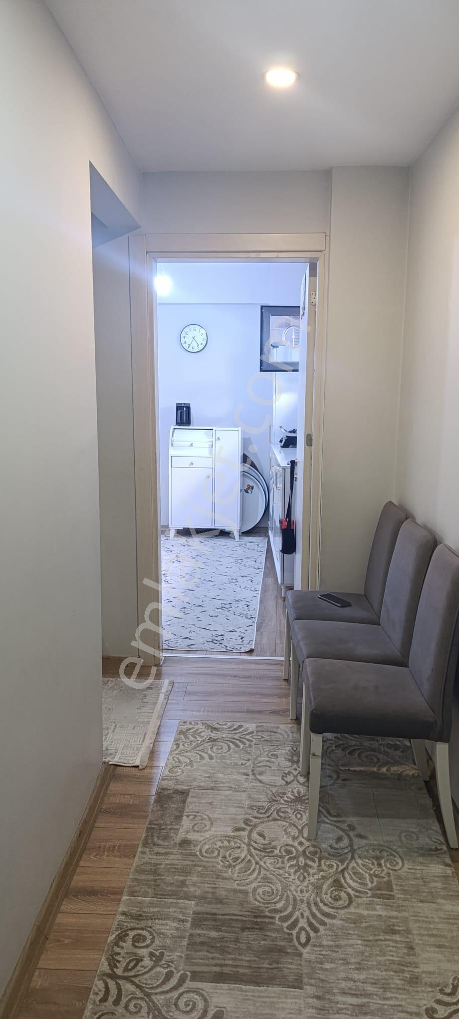 Bayraklı Çiçek Mah. Satılık 2+1 Daire (70m², 5 Yıllık) - Görsel 31