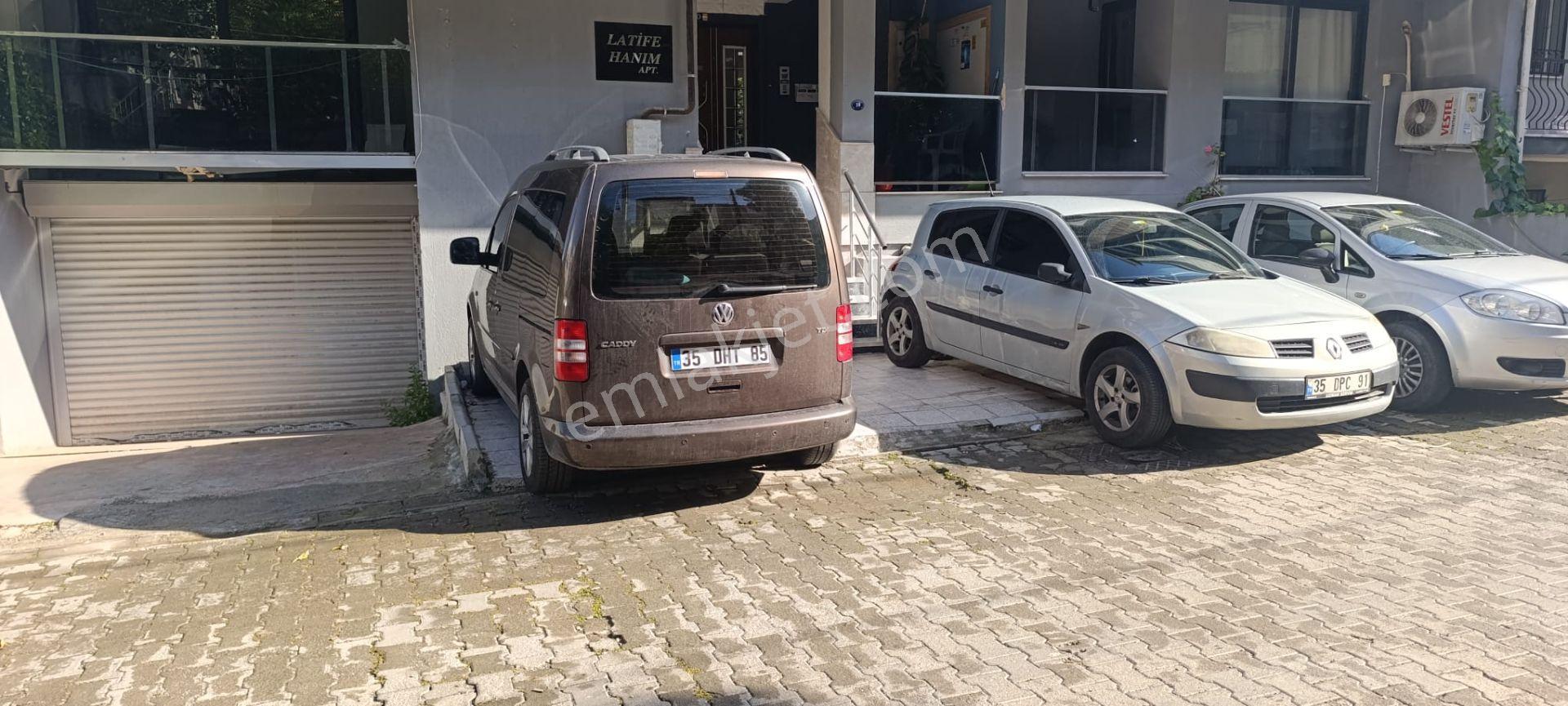 Bayraklı Çiçek Mah. Satılık 2+1 Daire (70m², 5 Yıllık) - Görsel 3