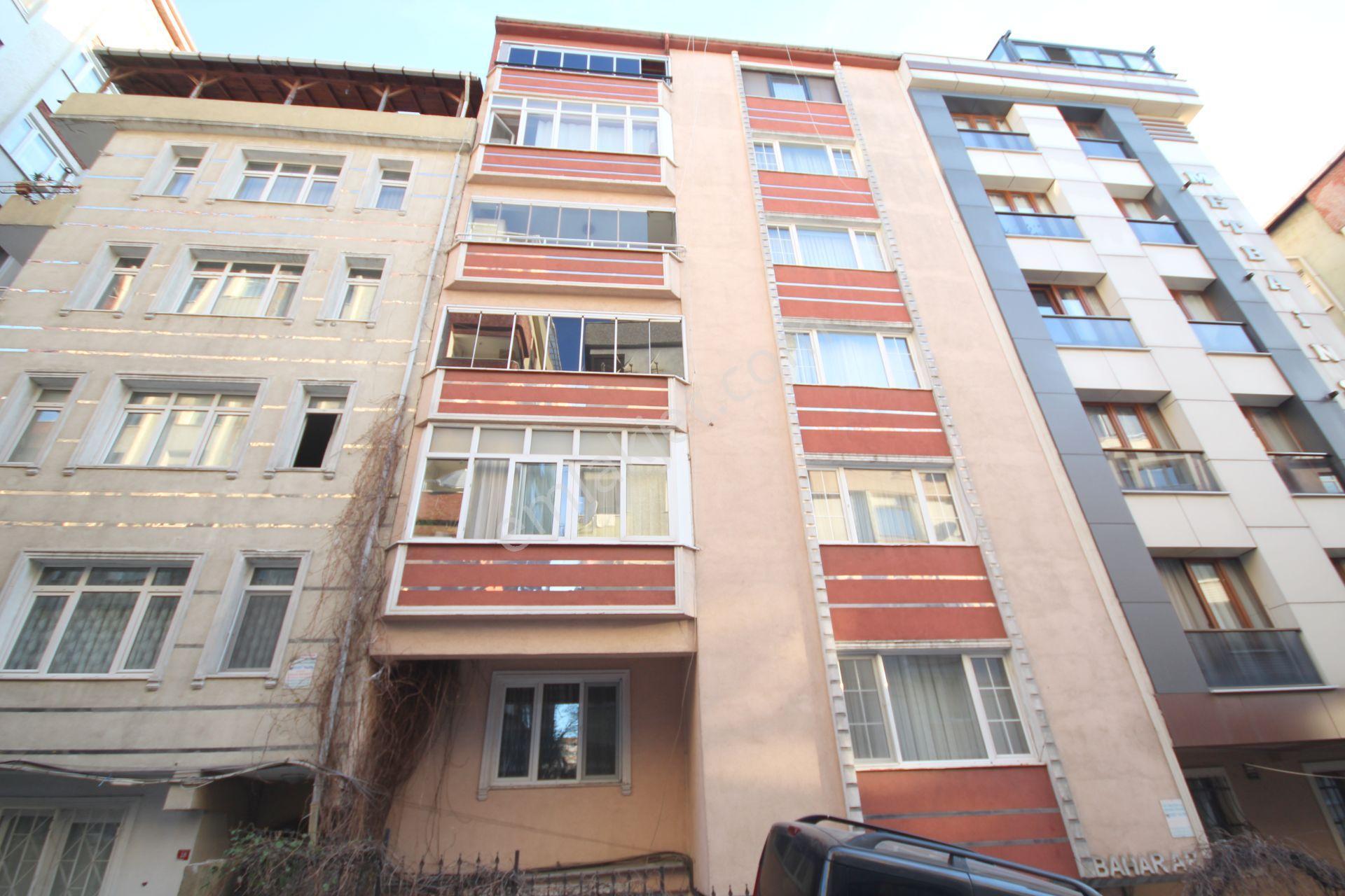 Old City'den Hz Ömer Cami Yanı,emsaline Az Rastlanacak 145m2 Lüx İskanlı