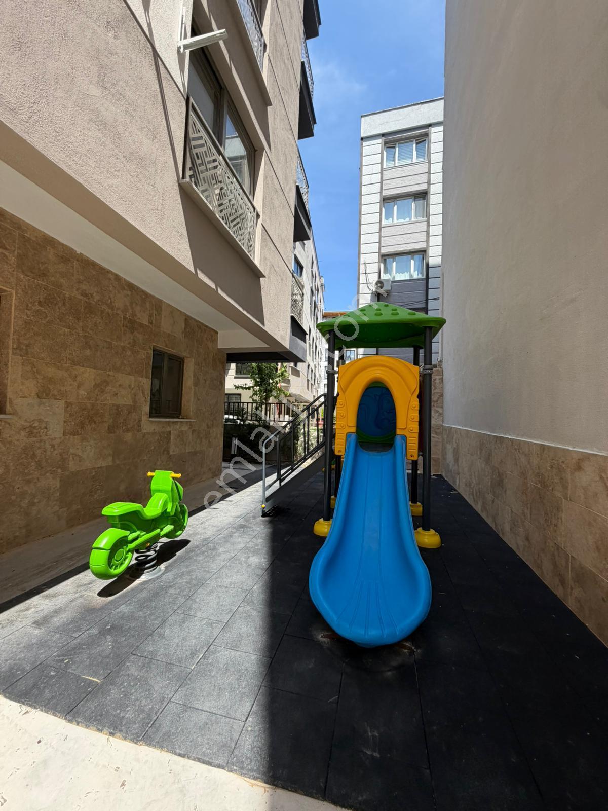 Yeni Mah.2+1 100m2 Otoparklı Lüx Satılık Arakat Daireler - Görsel 7