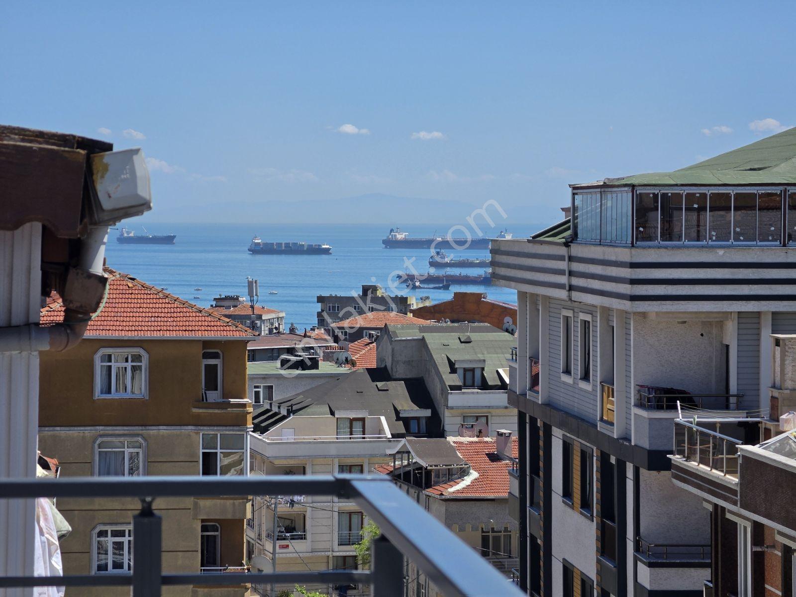Avcılar Deniz Manzaralı Satılık Sıfır Asansörlü Dubleks Daire