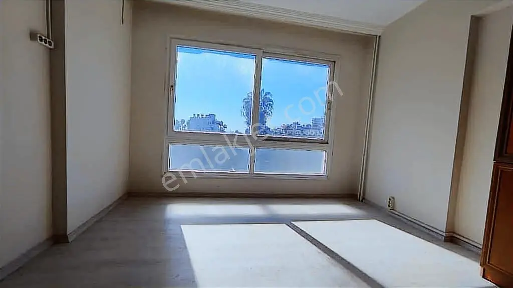 Thor'dan Akdeniz'de 3+1 Kiralık Ofis - Görsel 21