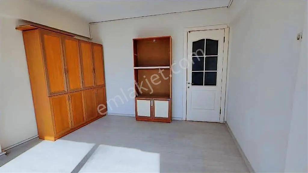 Thor'dan Akdeniz'de 3+1 Kiralık Ofis - Görsel 11