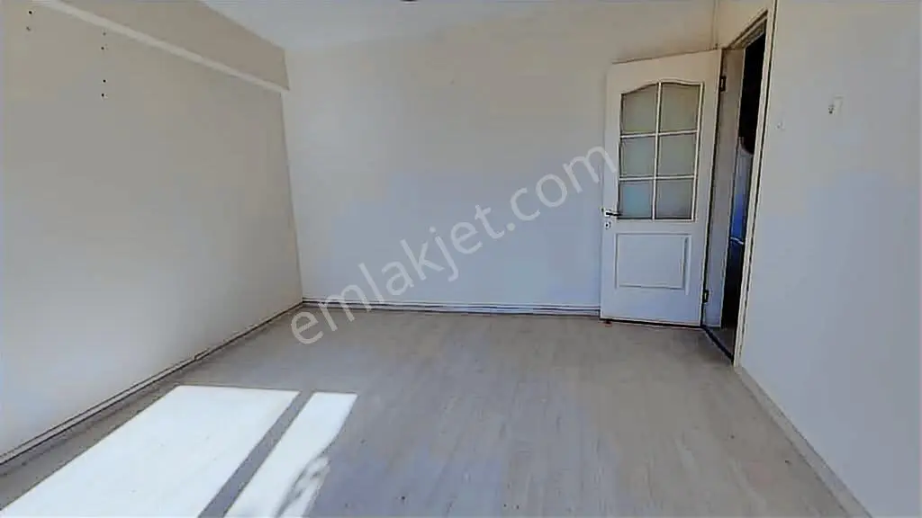 Thor'dan Akdeniz'de 3+1 Kiralık Ofis - Görsel 22