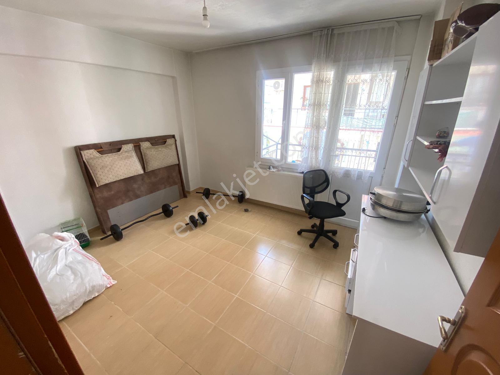 Buca Fırat Mah.de 2+1 90m2 Dgazlı Ayrı Mutfak Arakat Kiralık Daire - Görsel 8
