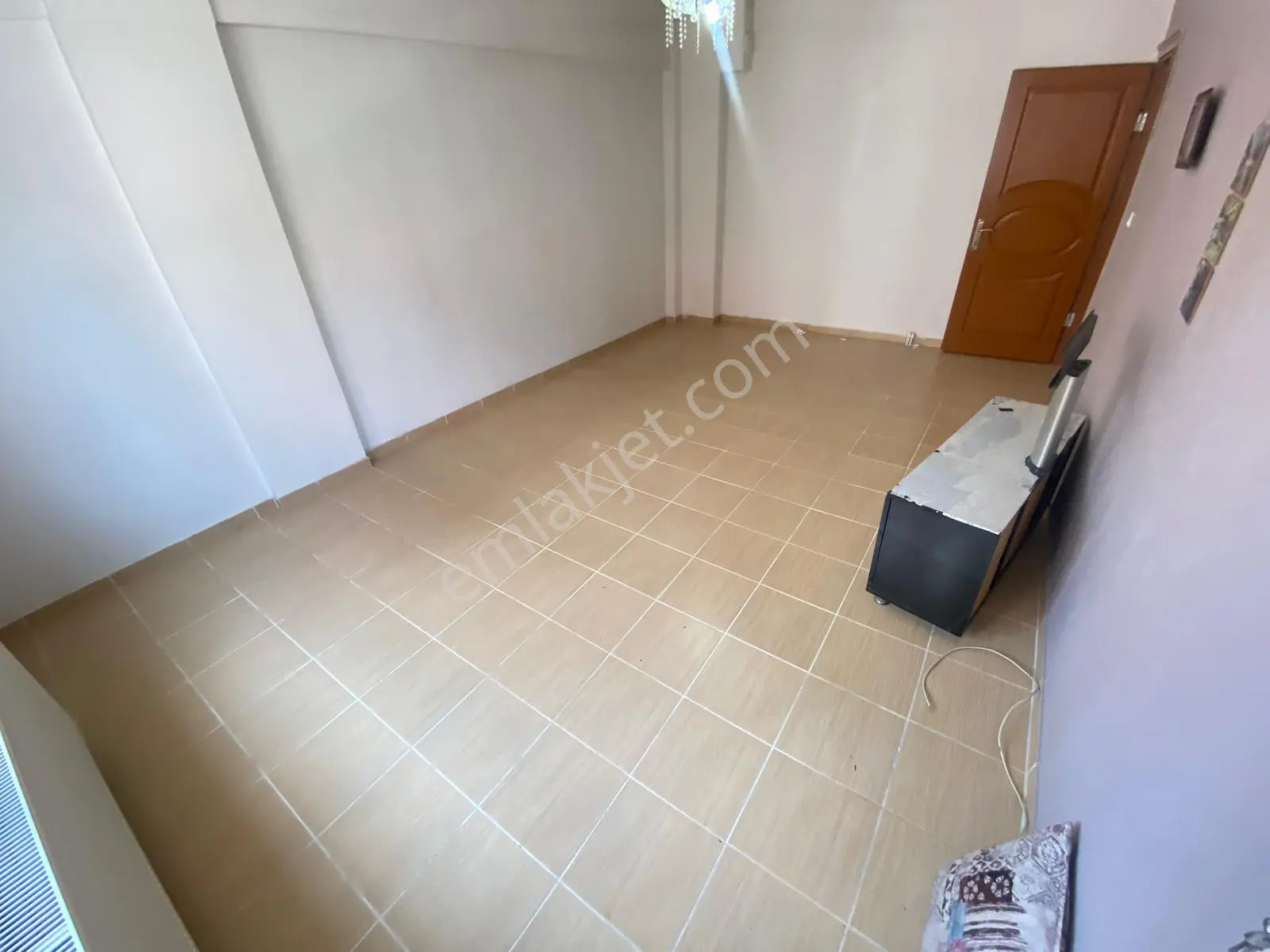 Buca Fırat Mah.de 2+1 90m2 Dgazlı Ayrı Mutfak Arakat Kiralık Daire - Görsel 2