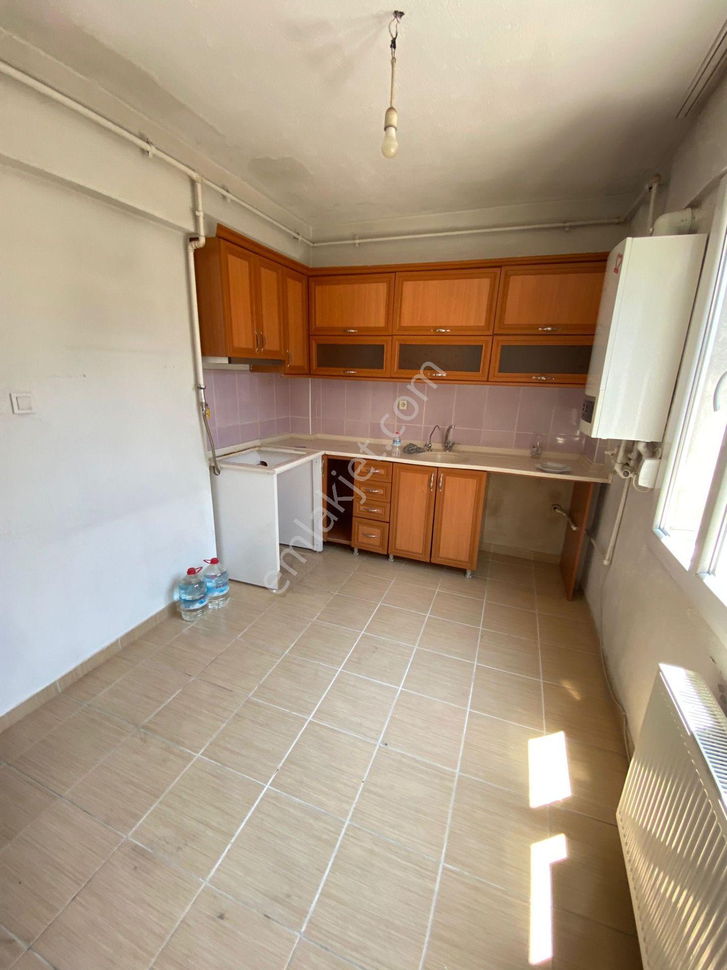 Buca Fırat Mah.de 2+1 90m2 Dgazlı Ayrı Mutfak Arakat Kiralık Daire - Görsel 19