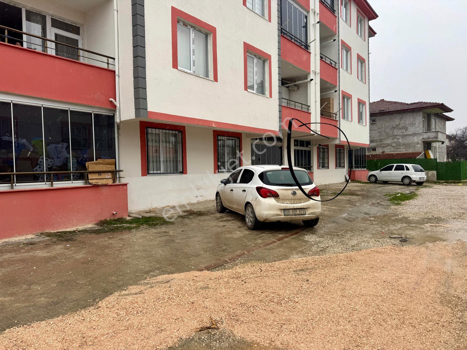 Yankı'dan Pazar Merkezde Eşyalı 2+1 Boş Yeni 70 M2 Daire - Görsel 15