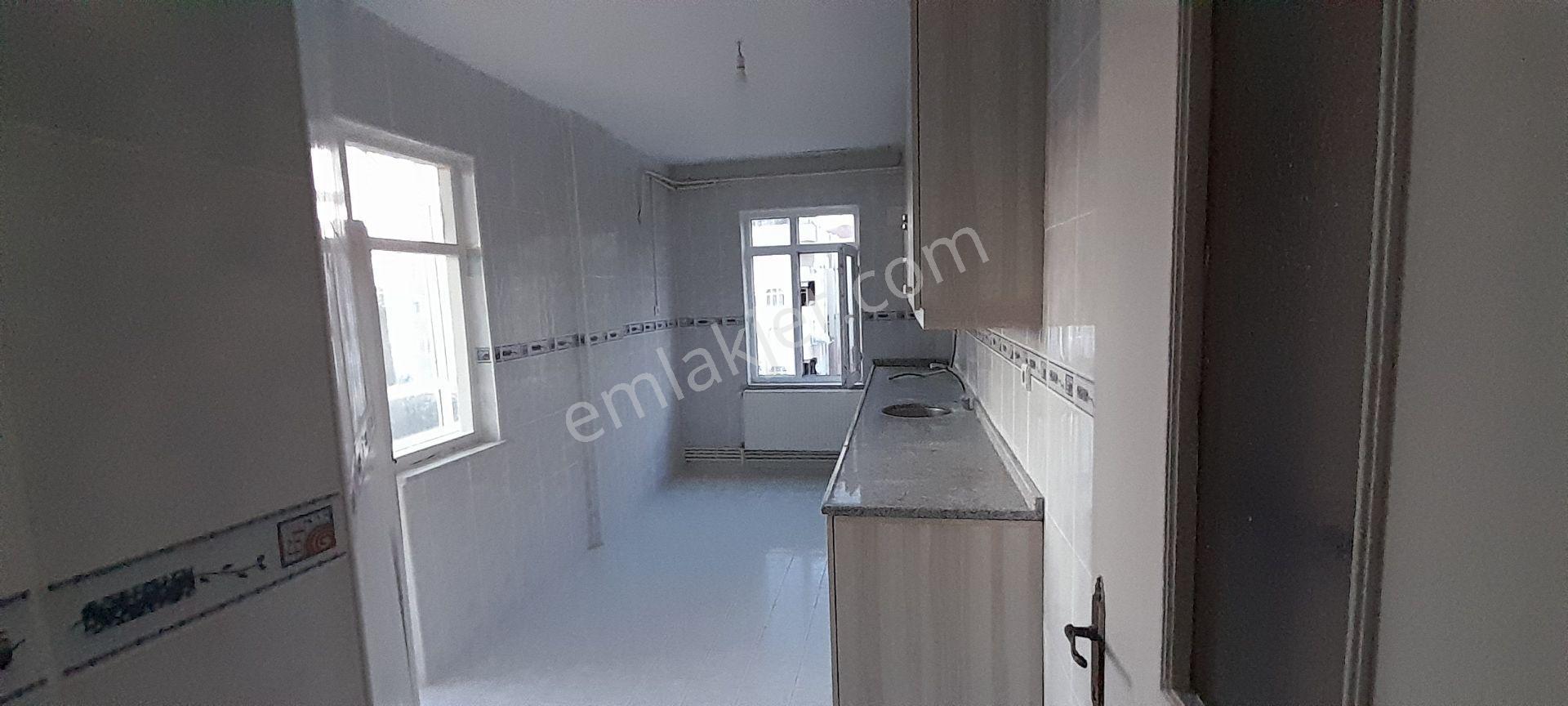Beren Emlak'tan Altınova Mh. Arakat 2+1 Kiralık Daire - Görsel 5