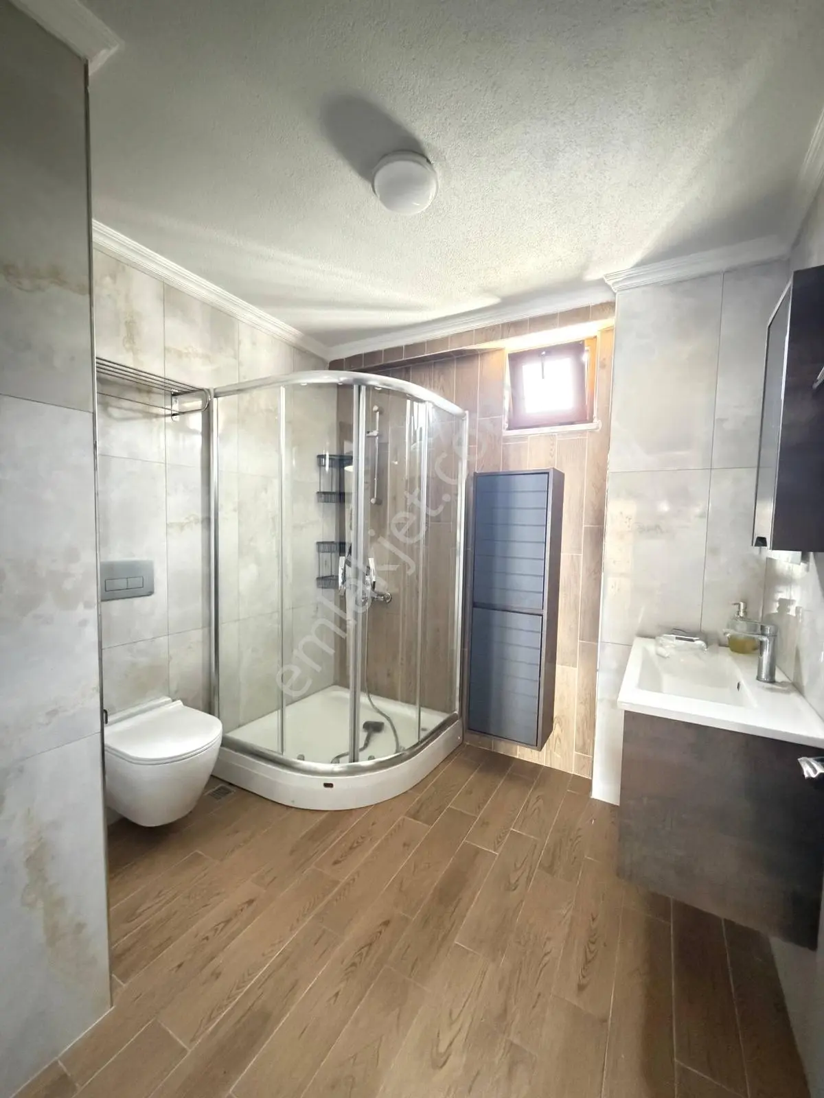 Beylikdüzü Marmara Mah. Kiralık Emsalsiz Büyüklükte Lüks 3+1 - Görsel 4