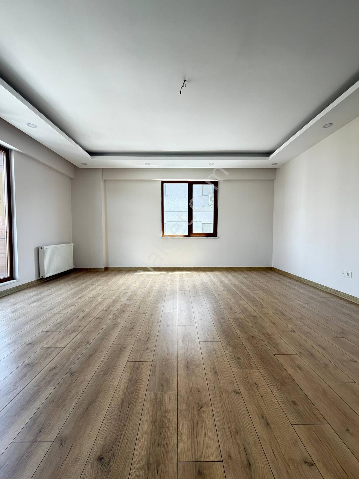 Beylikdüzü Marmara Mah. Kiralık Emsalsiz Büyüklükte Lüks 3+1 - Görsel 23
