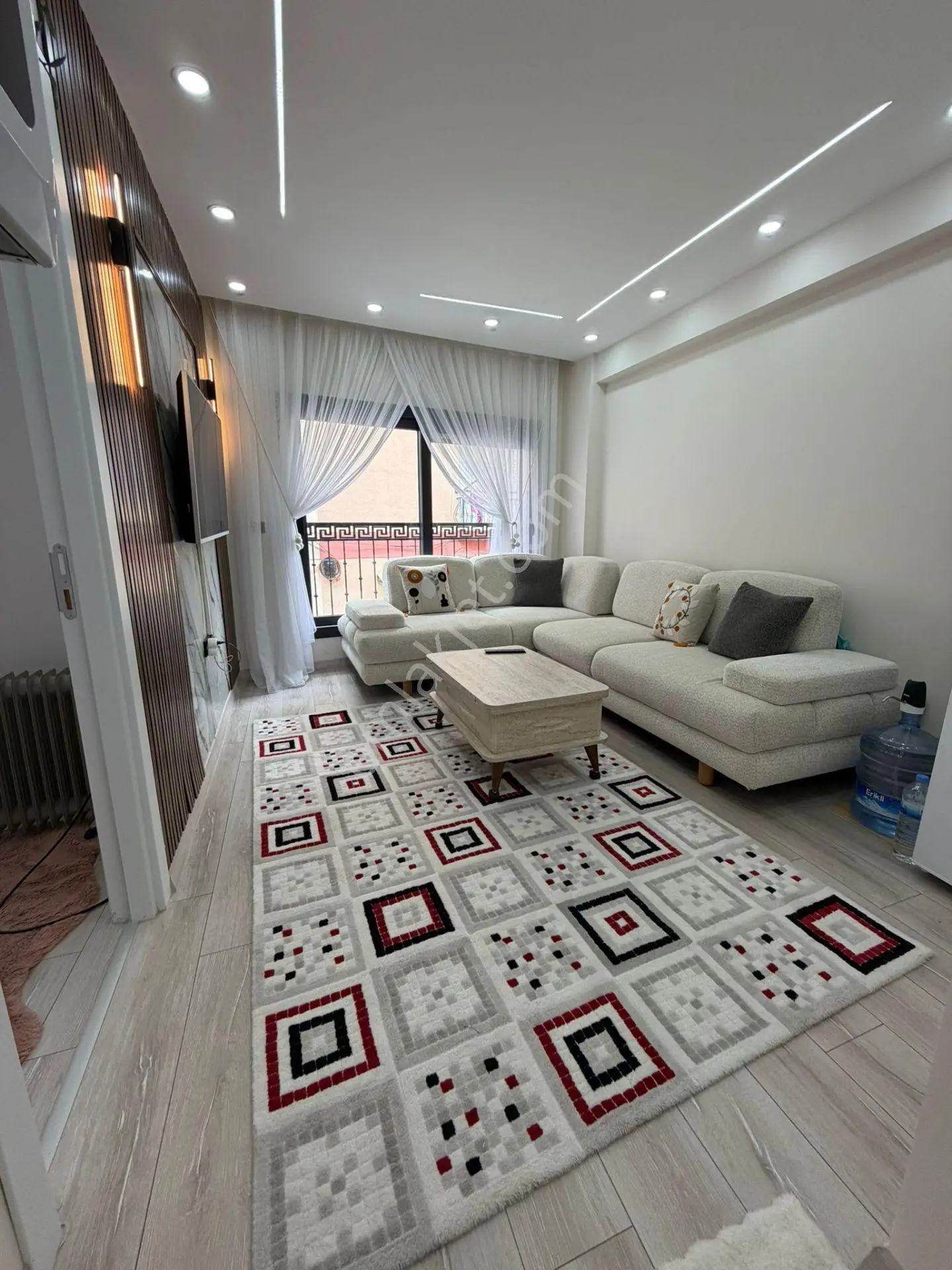 Acill Konak Altıntaş Mah.de Üçyol Meydan Yakını 1+1 50m2 Dgazlı Arakat Asansörlü Satılık Daire - Görsel 5