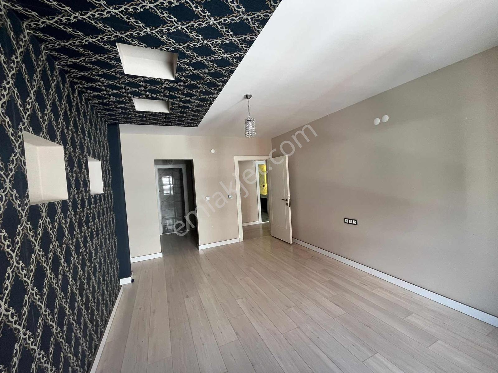 Yonca Emlak General Zeki Doğan Mah. Kiralık 4+1 Daire - Görsel 16
