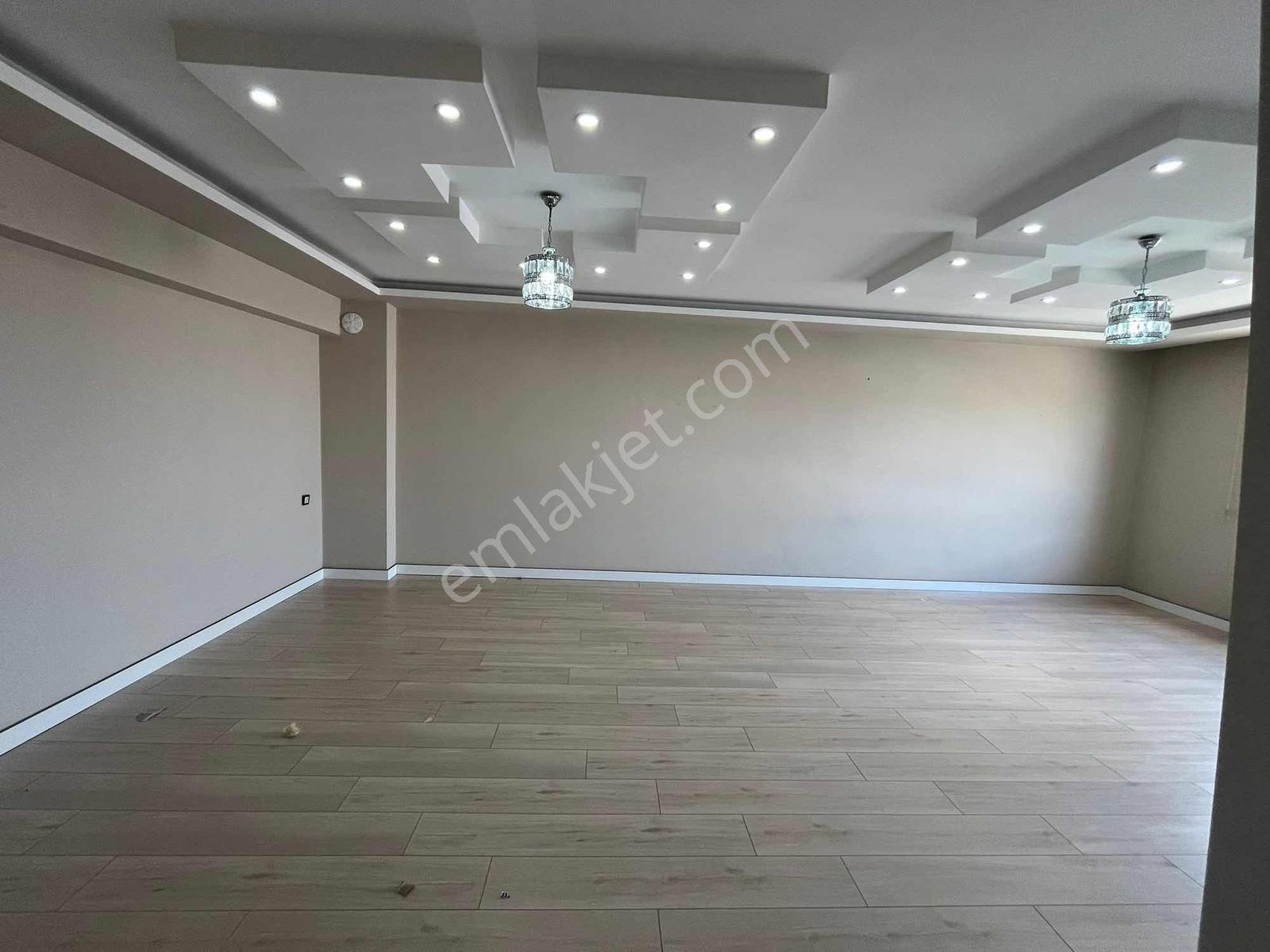 Yonca Emlak General Zeki Doğan Mah. Kiralık 4+1 Daire - Görsel 22