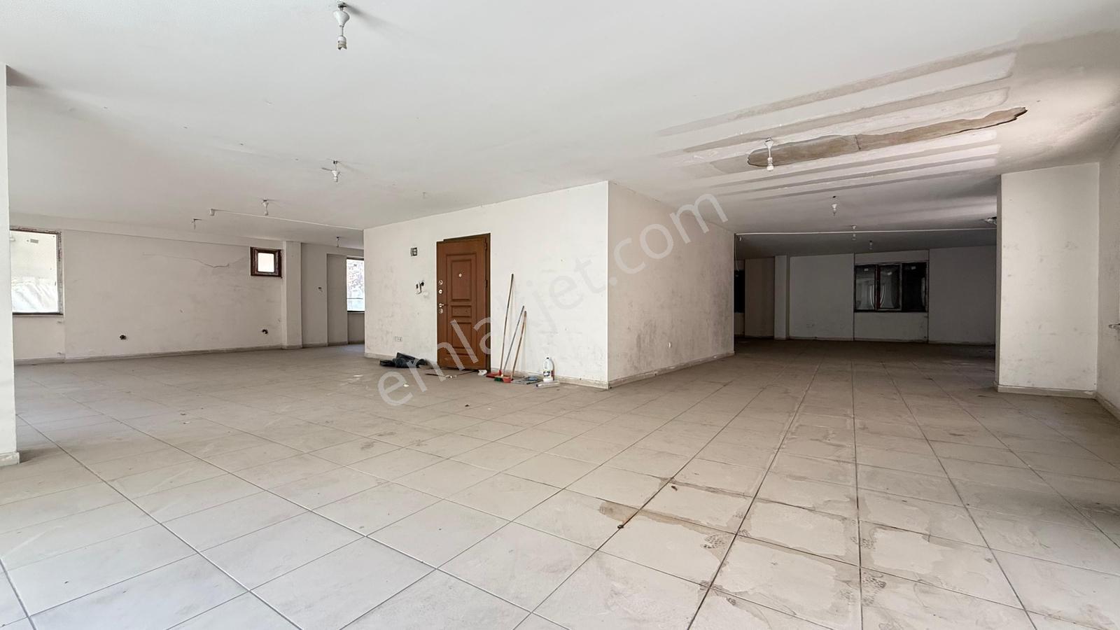 Kağıthane Talatpaşa Mh Yük Asansörlü Kiralık 200m2 Dükkan & Depo - Görsel 6