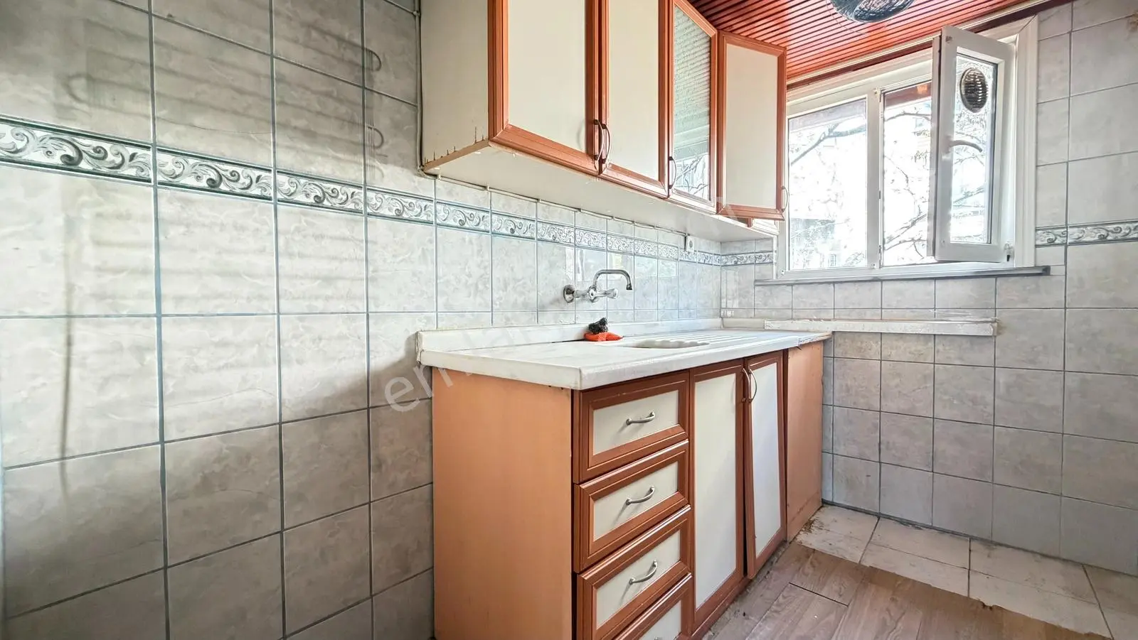 İlka'dan Talatpaşa Mh | 2+1 | 65m² | Balkonlu | Metrobüse 7 Dk - Görsel 2