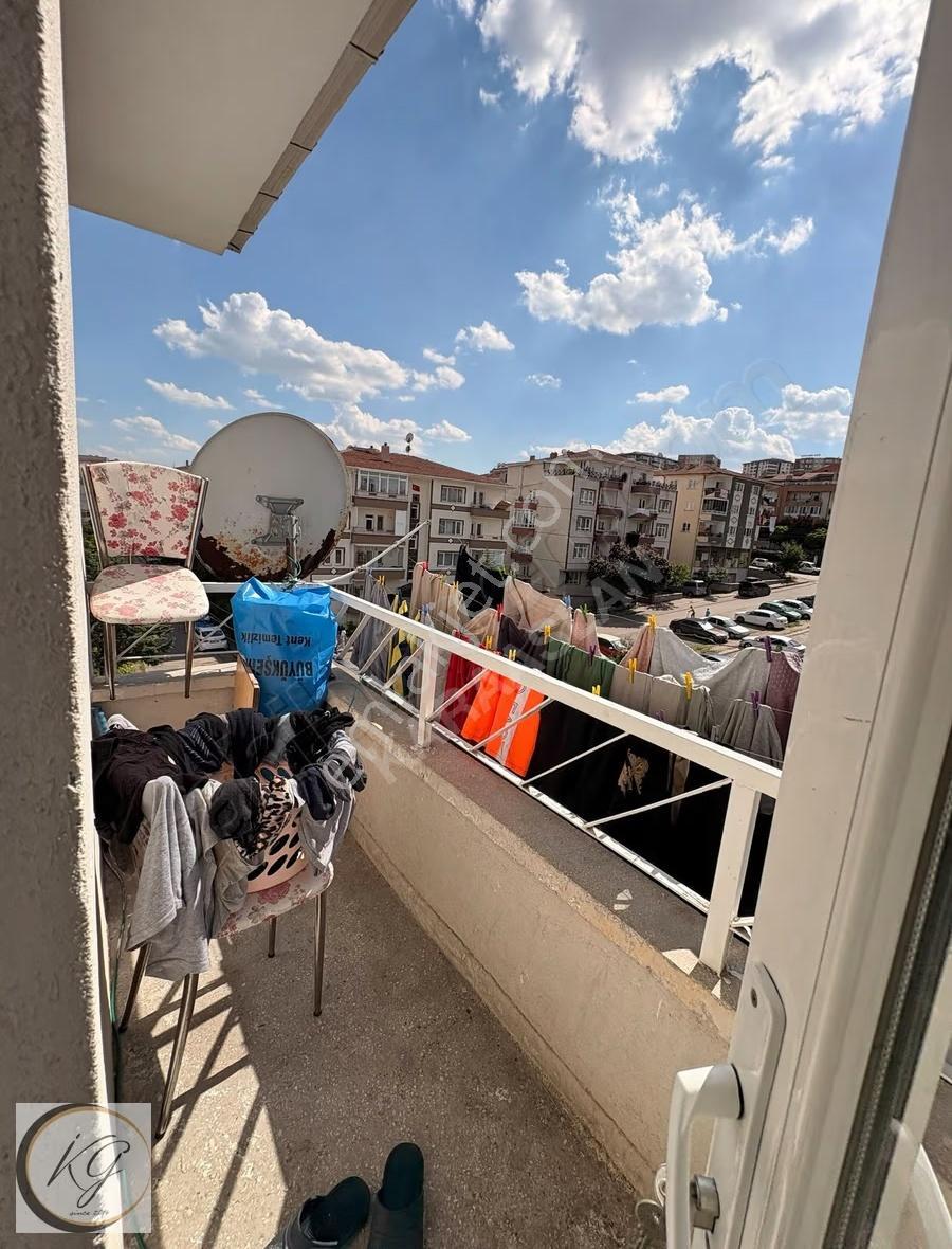 Selçuklu Mah. 3+1 Geniş M2li Kilerli Katta Masrafsız Daire - Görsel 31