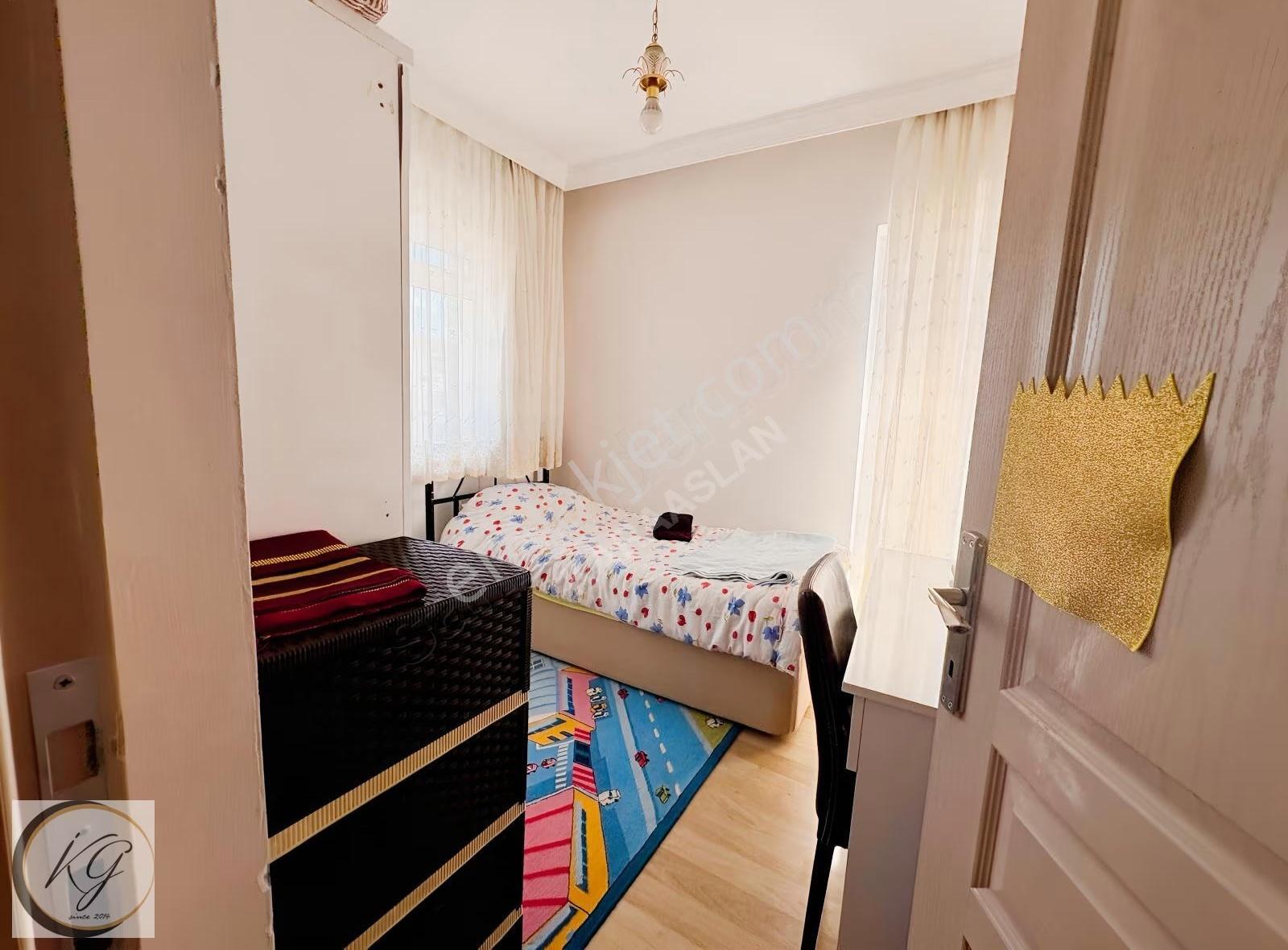 Selçuklu Mah. 3+1 Geniş M2li Kilerli Katta Masrafsız Daire - Görsel 9