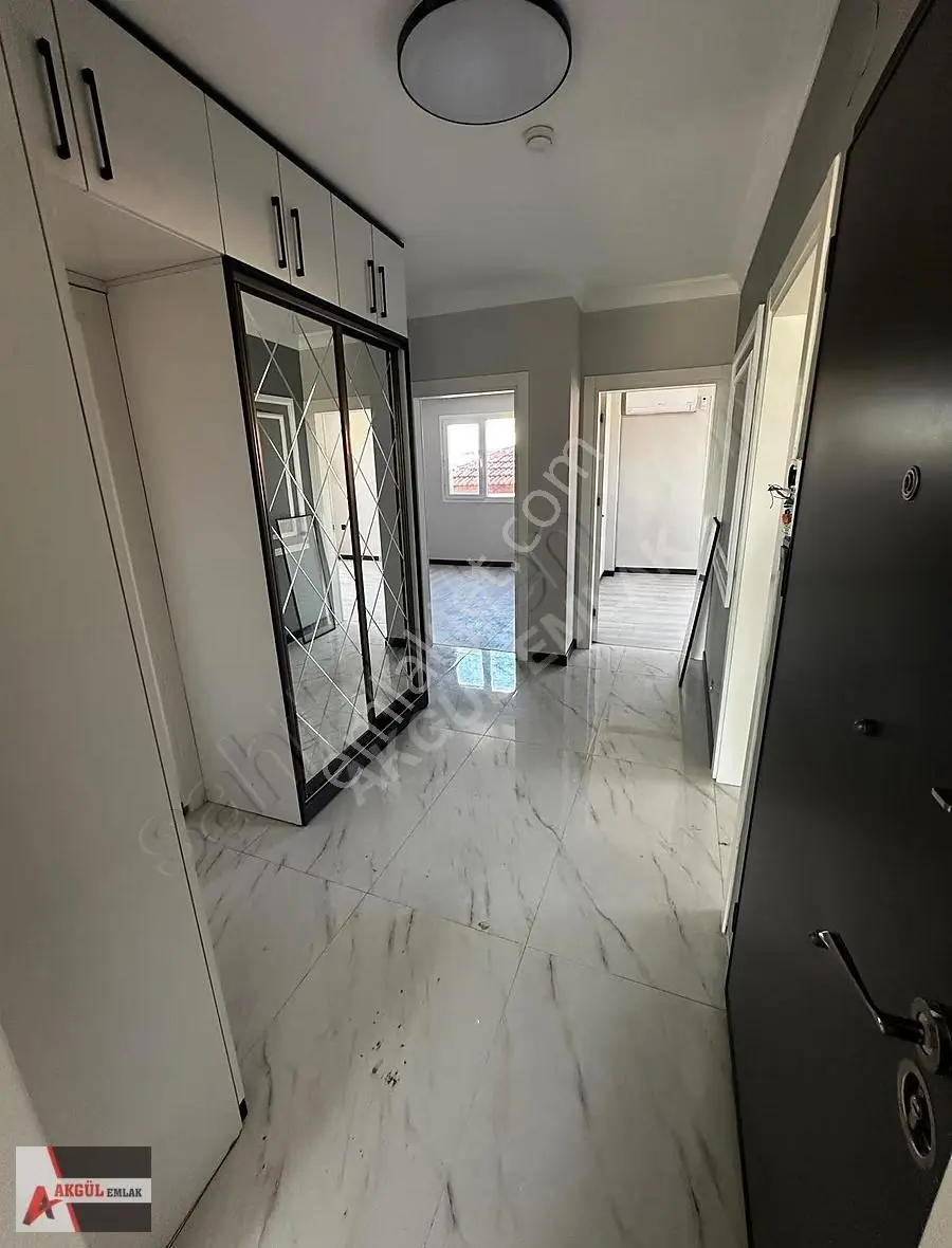 Akgül Emlak'tan Gazipaşa'da Yeni 3+1 Büyük Kiralık Daire - Görsel 3